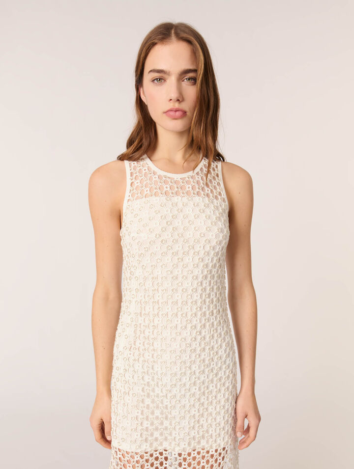 Robe longue en crochet avec perles