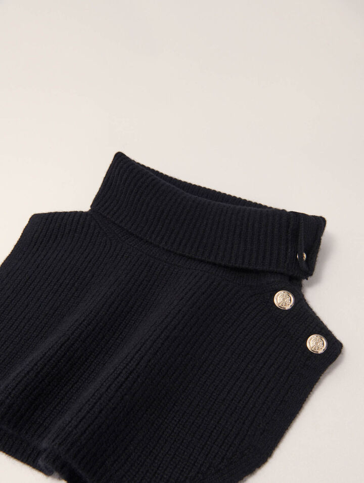 Col &agrave; boutons en mix de laine