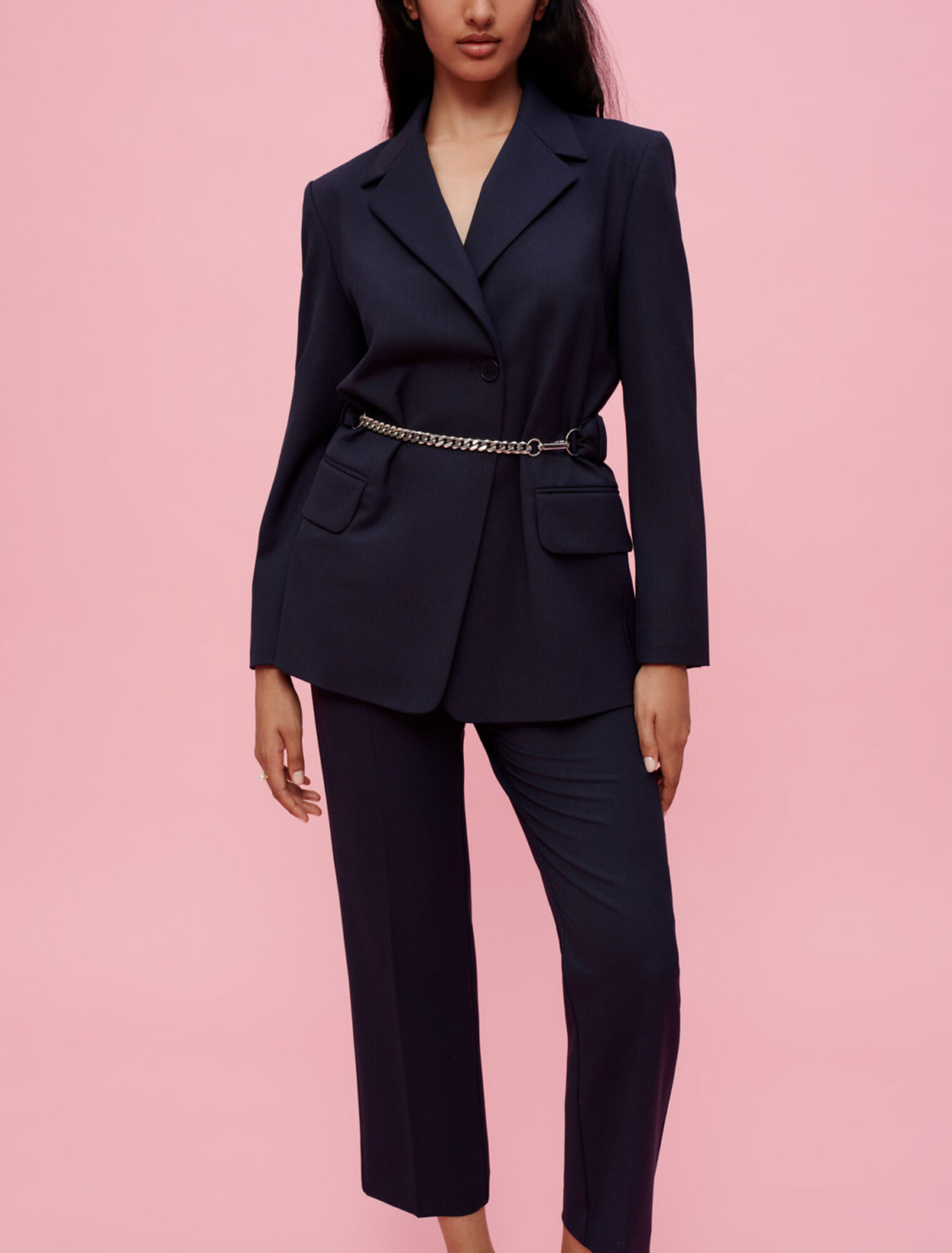 Veste tailleur à ceinture chaine