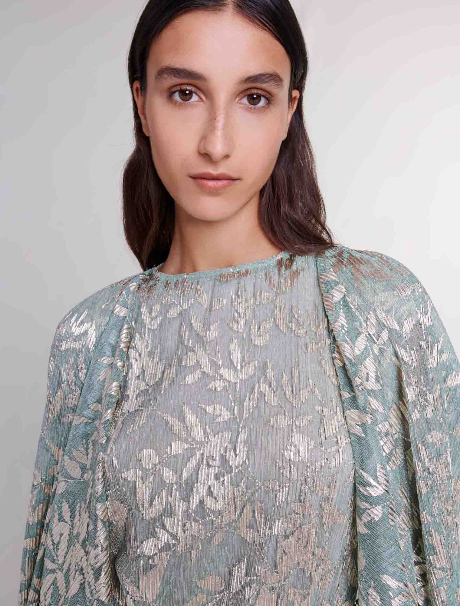 Robe longue à cape