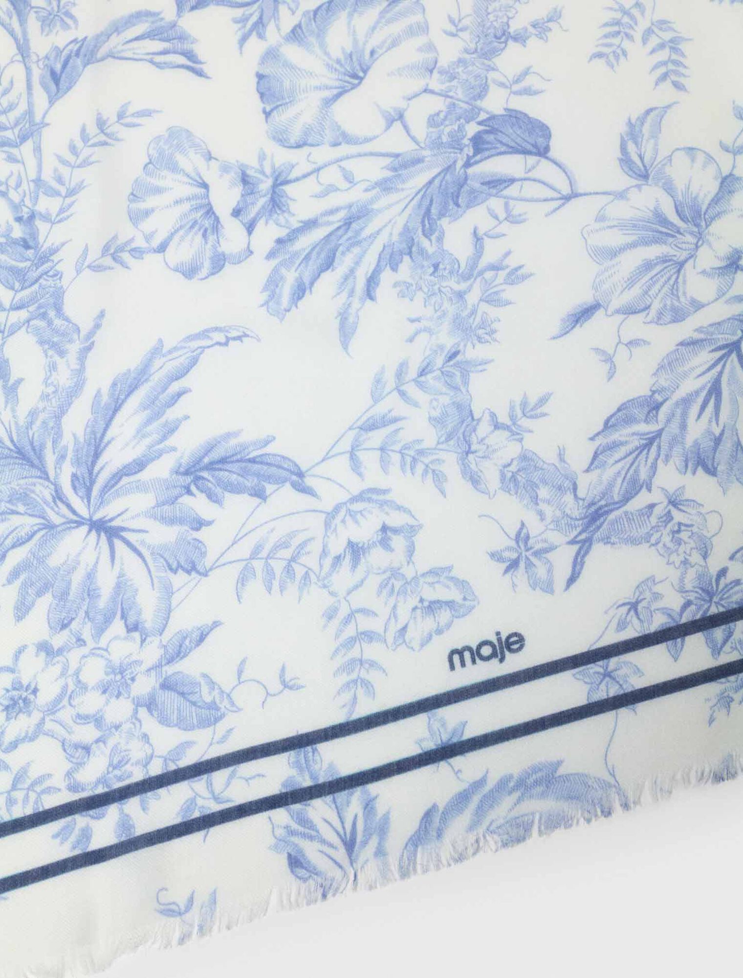 Ch&acirc;le en mix laine imprim&eacute; fleurs