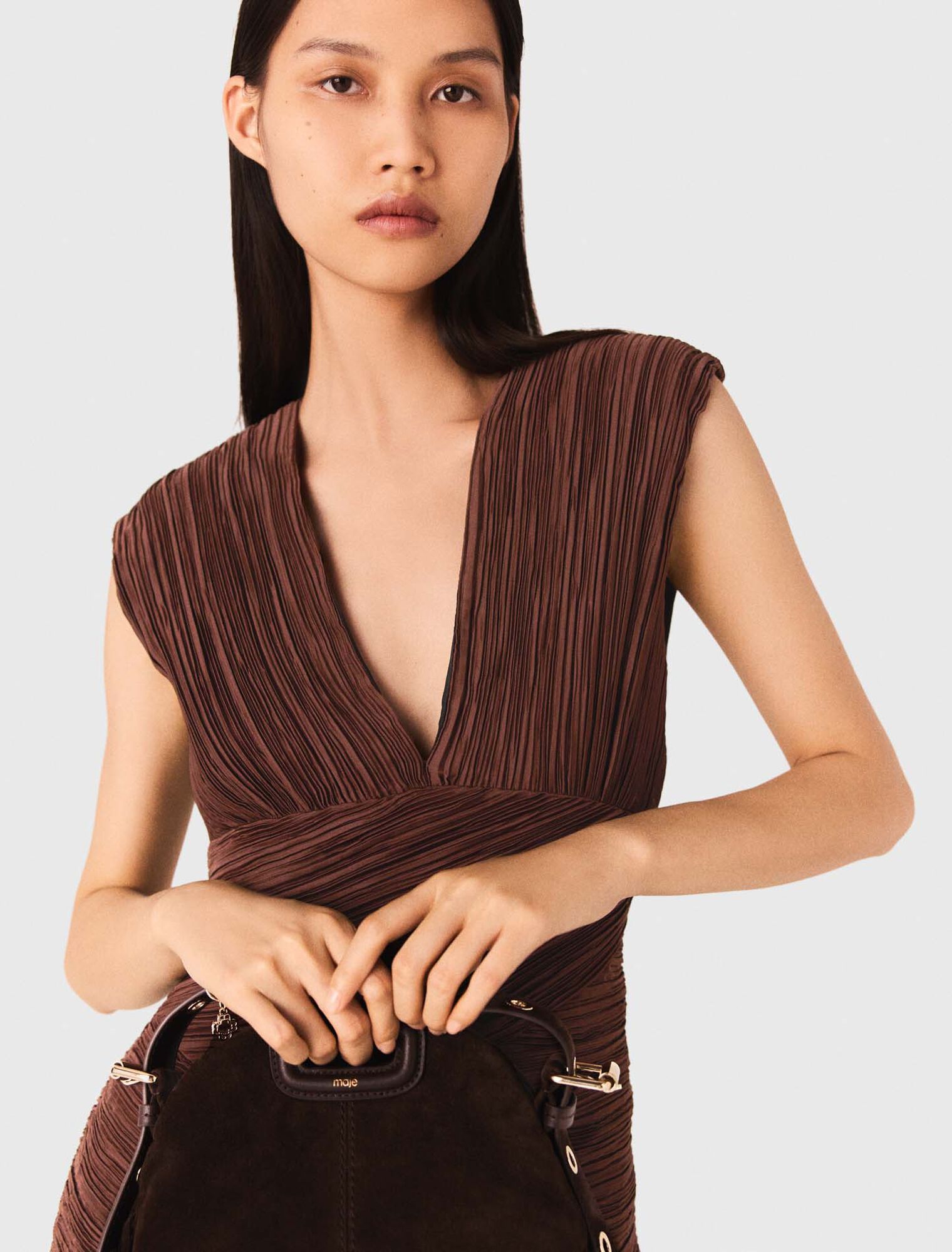 Robe courte plissée