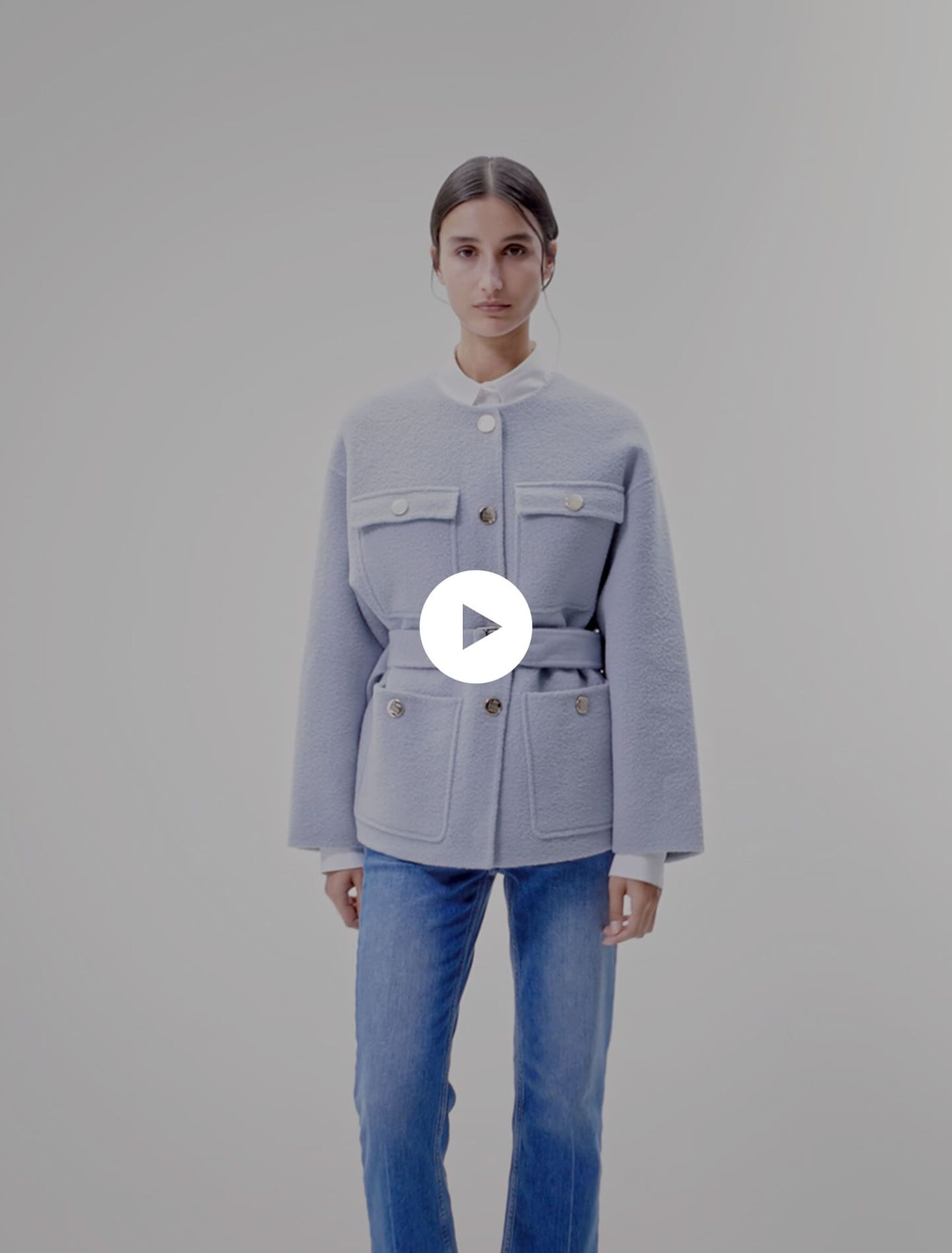 Manteau court ceinturé