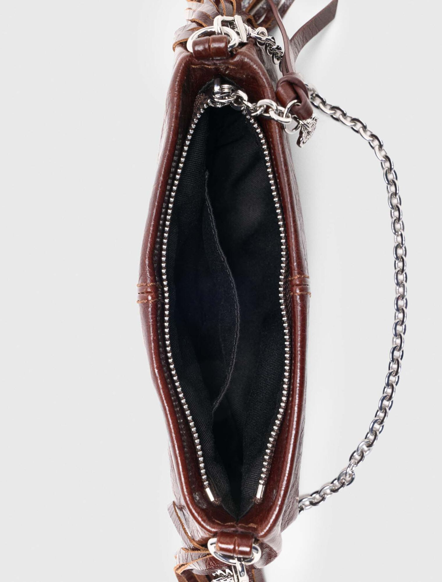 Pochette Miss M pouch en cuir vernis