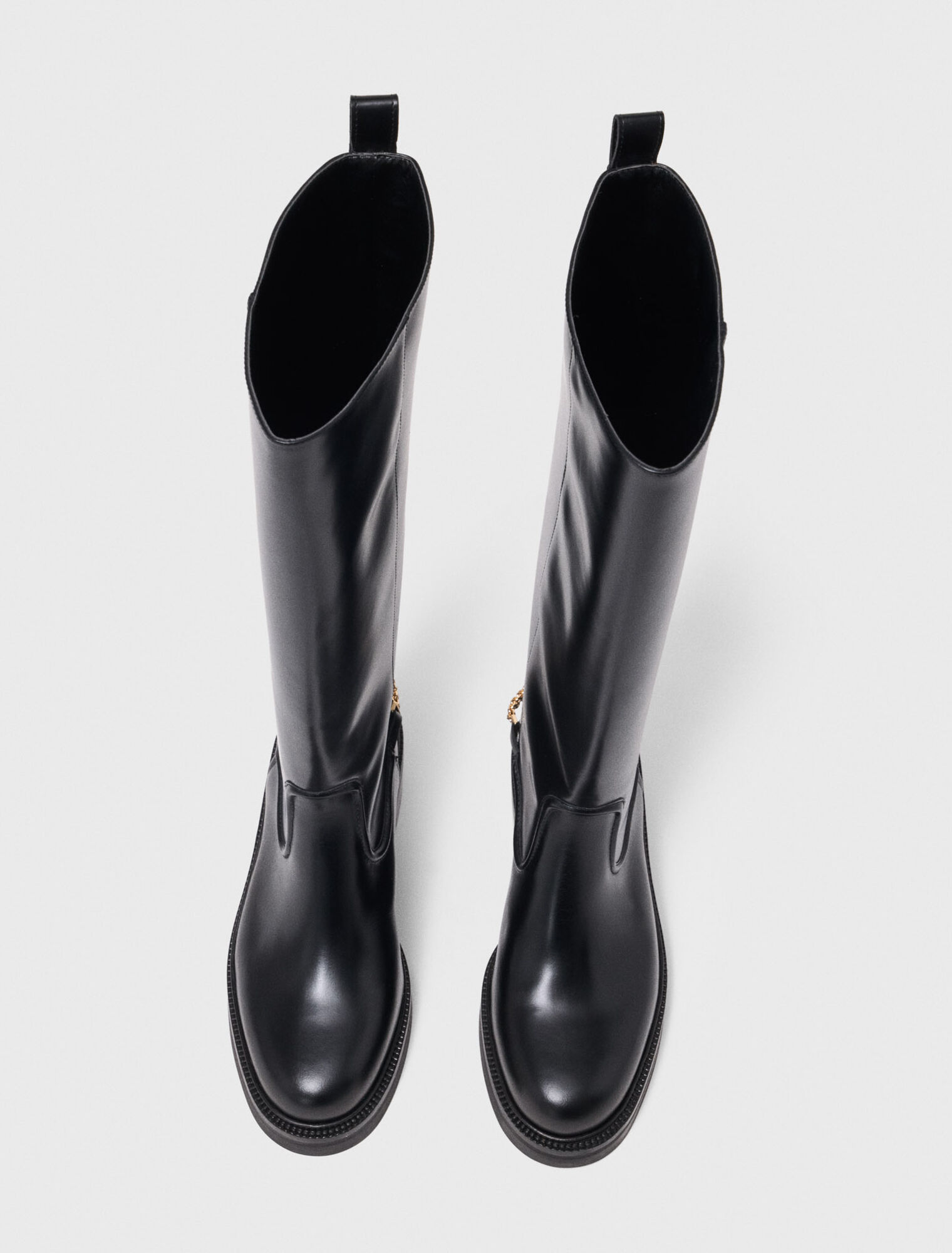 Bottes plates en cuir d&eacute;tail chaine