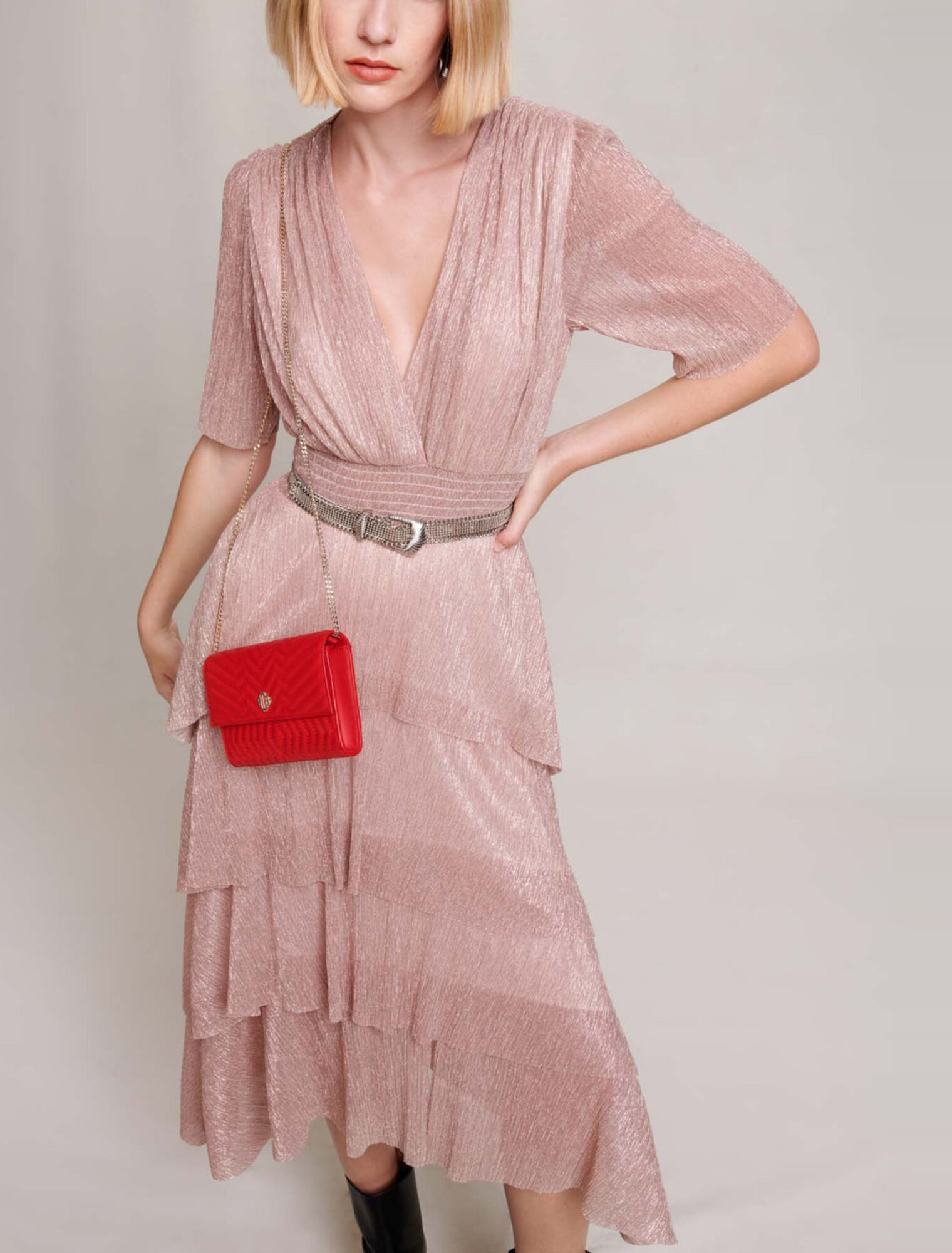 Robe longue lamée à volants