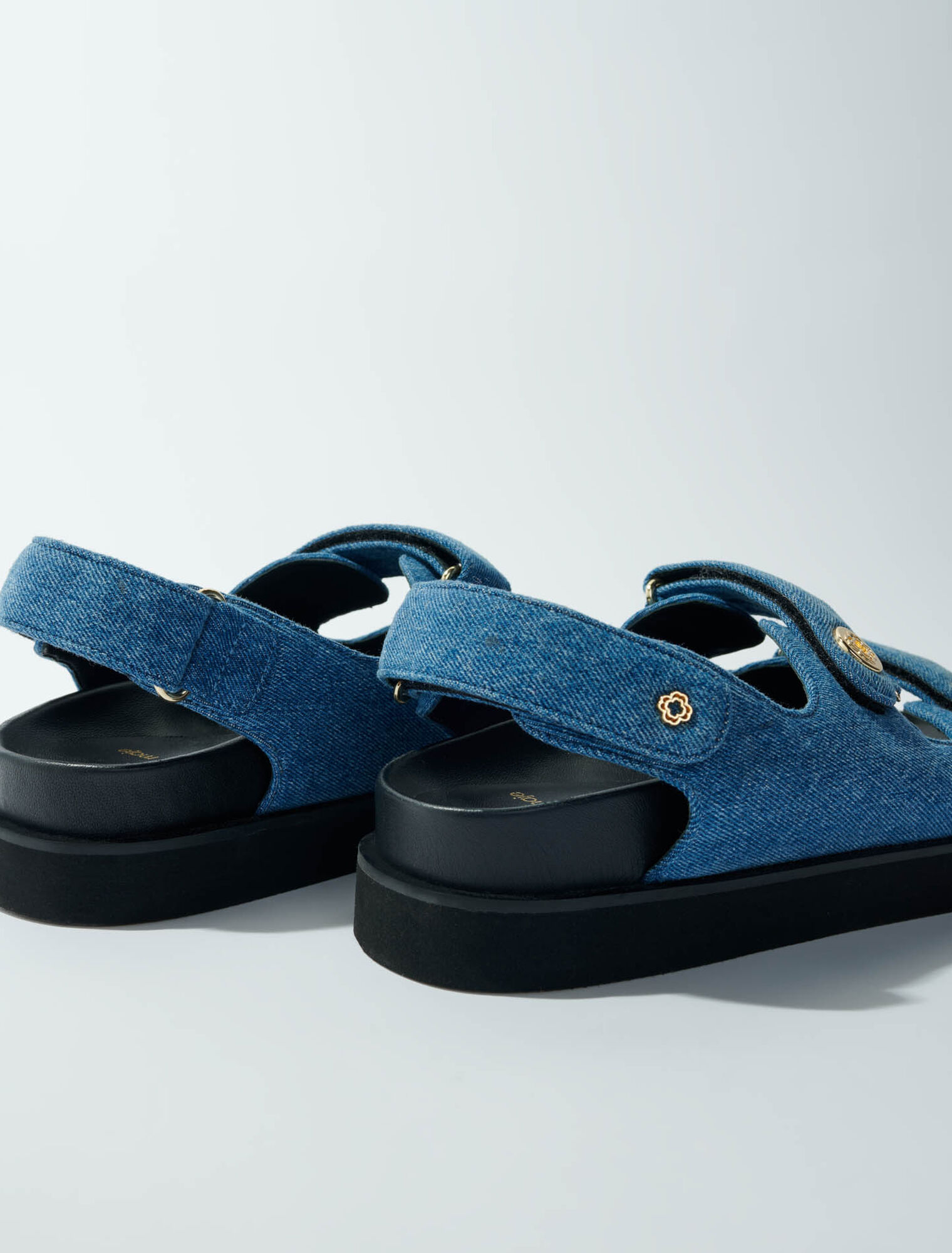 Sandales plates en denim