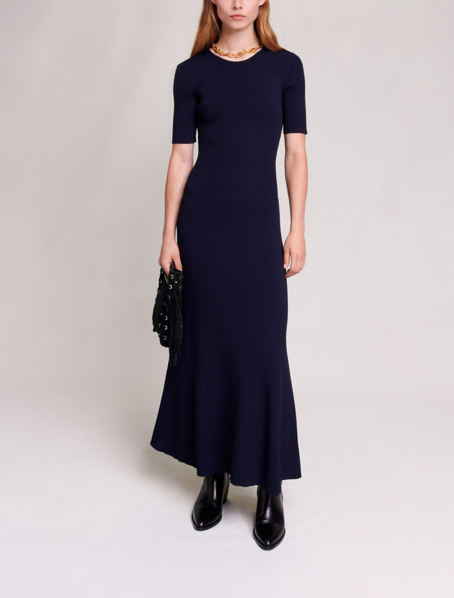 Robe longue en maille ajourée