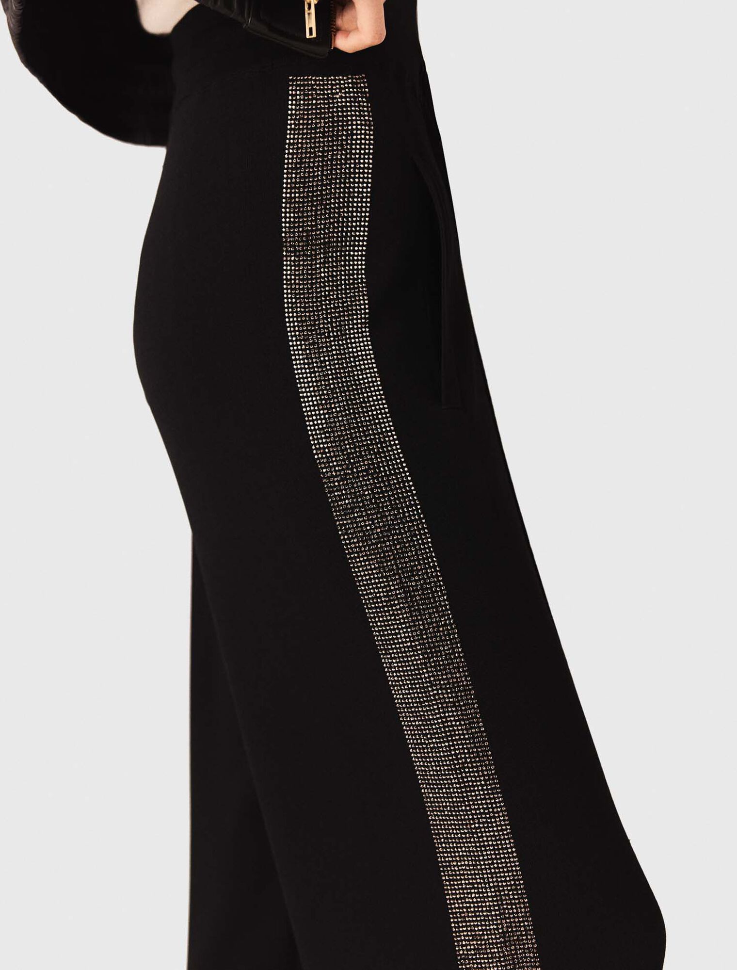 Pantalon avec bande strassée