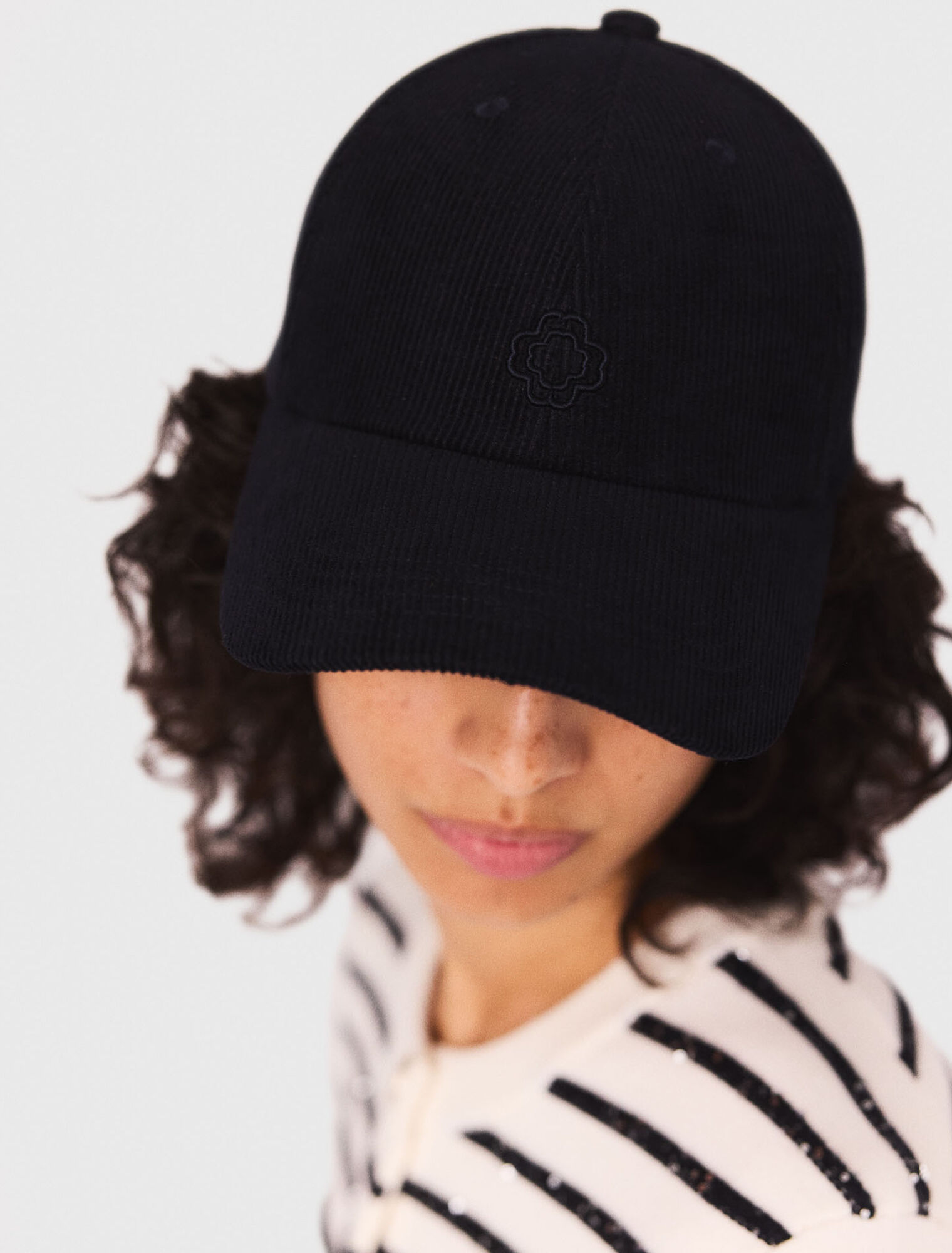 Casquette en velours côtelé