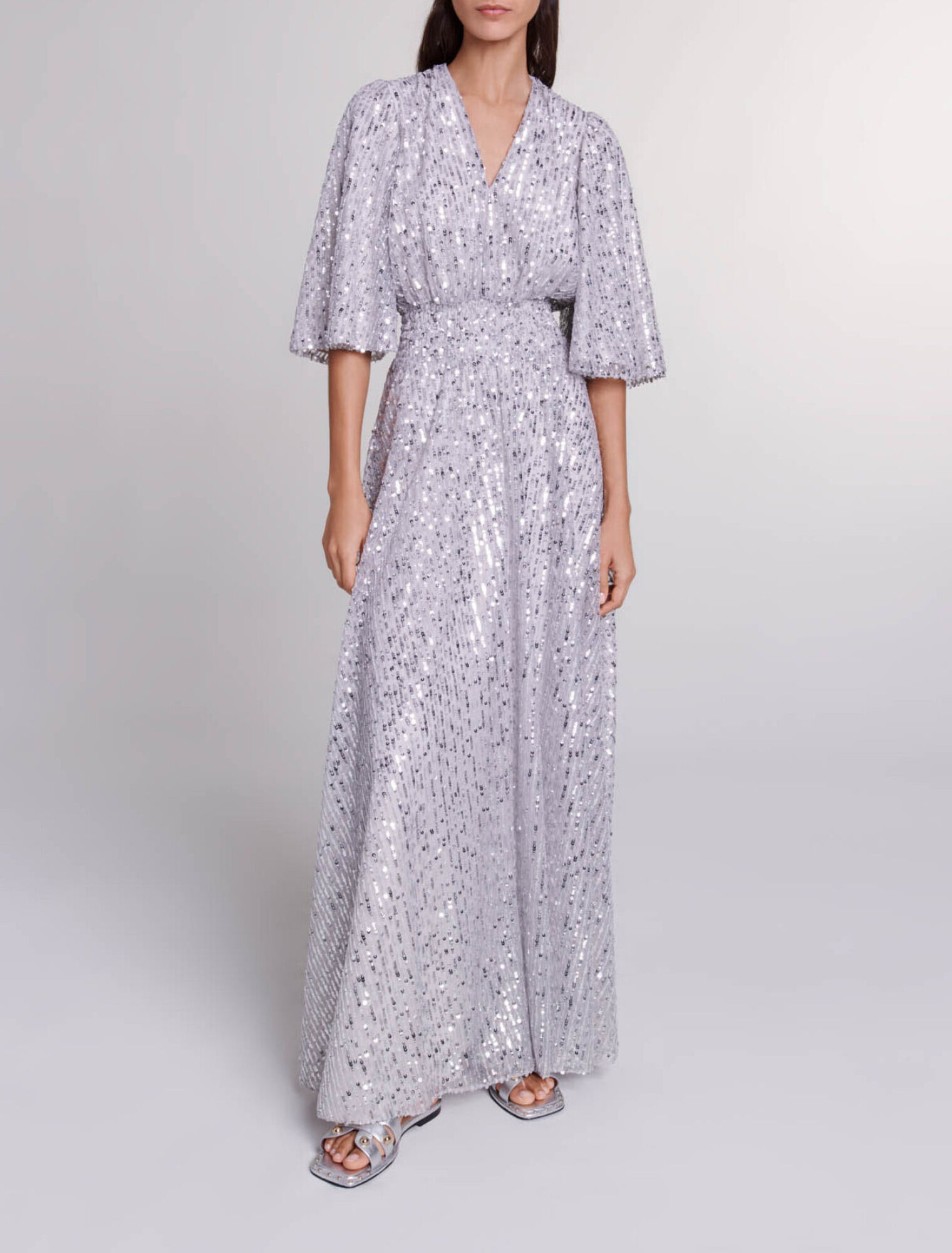 Robe longue &agrave; sequins