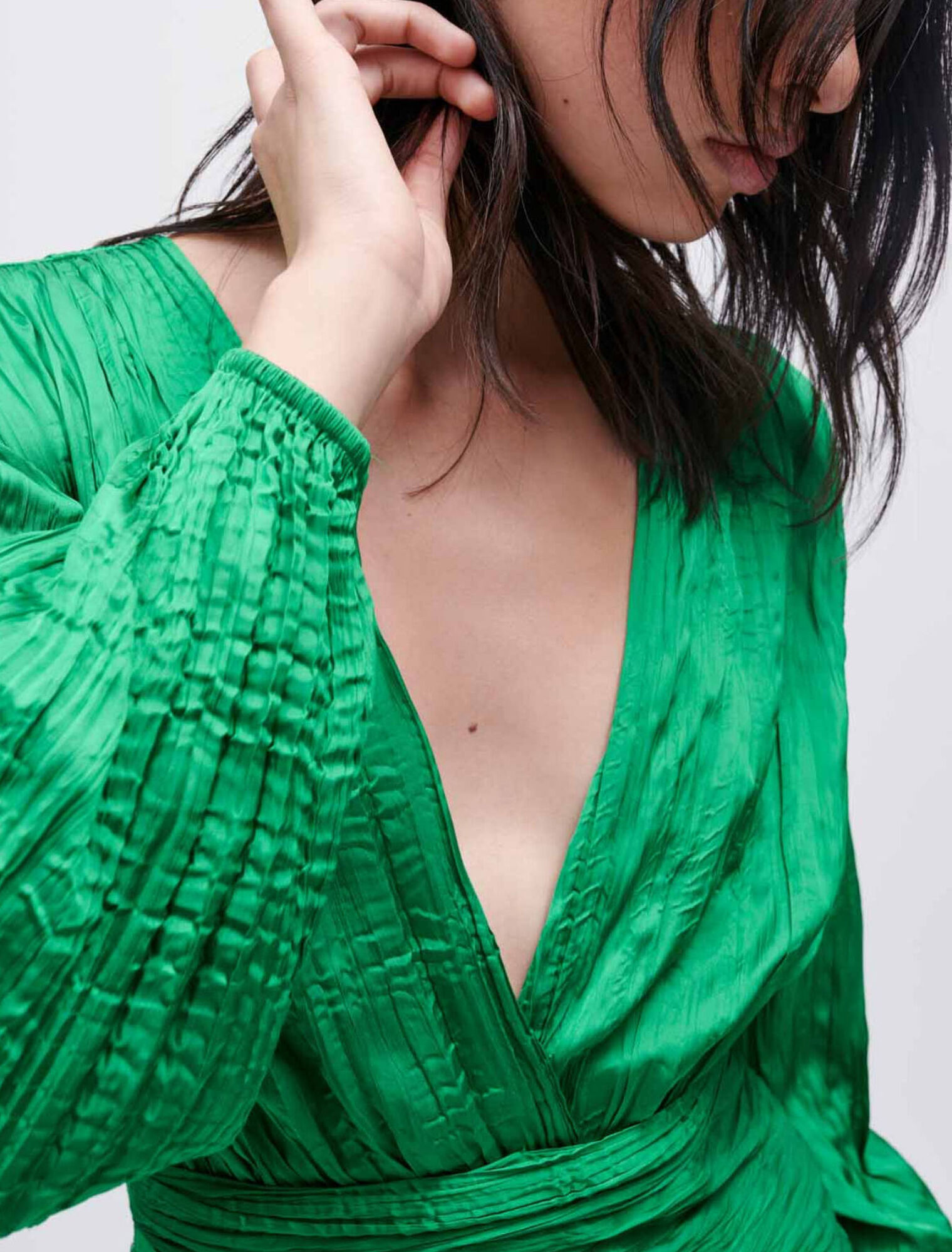 Robe près du corps en lamé