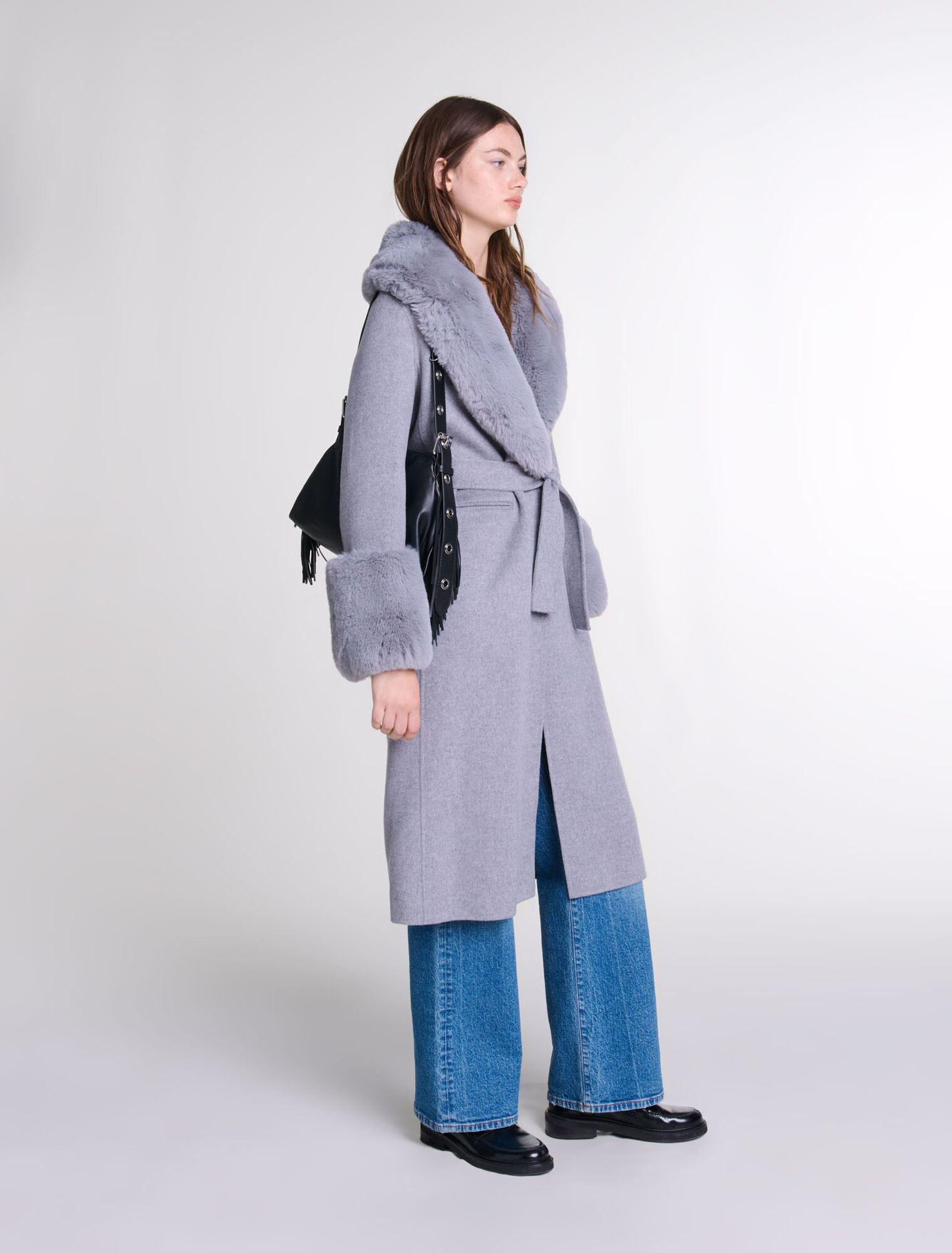 Manteau long col fausse fourrure