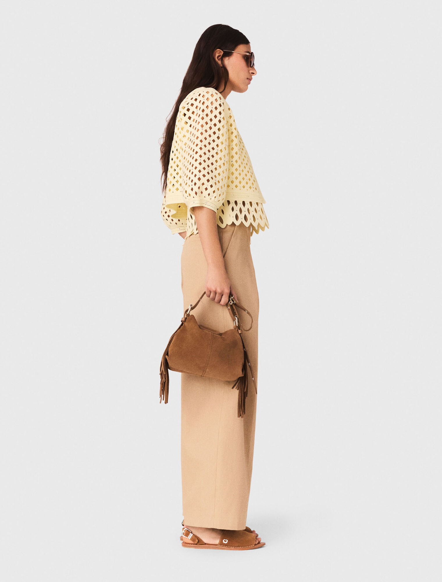 Cardigan en crochet strass&eacute;