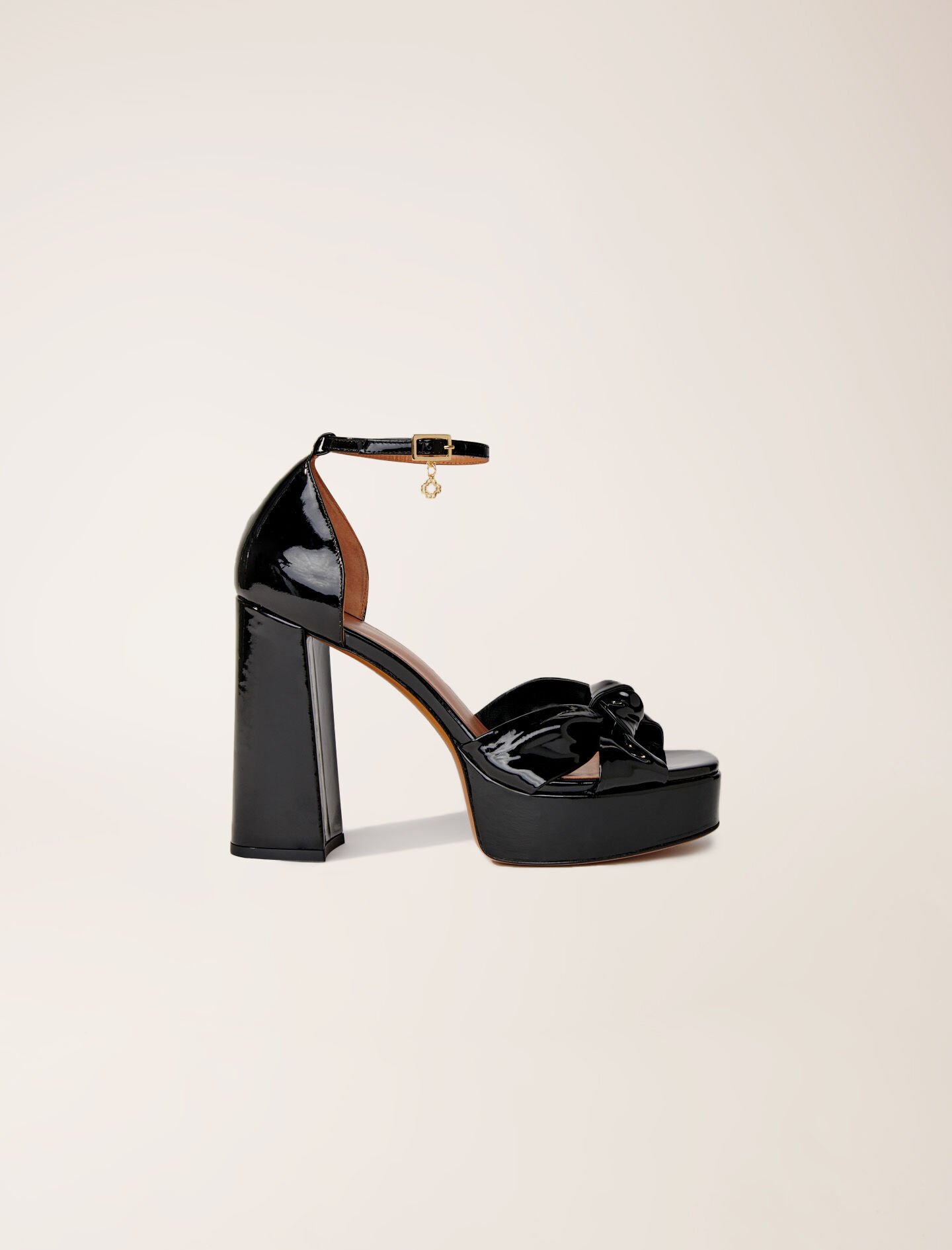 maje Sandales en cuir à plateforme Noir