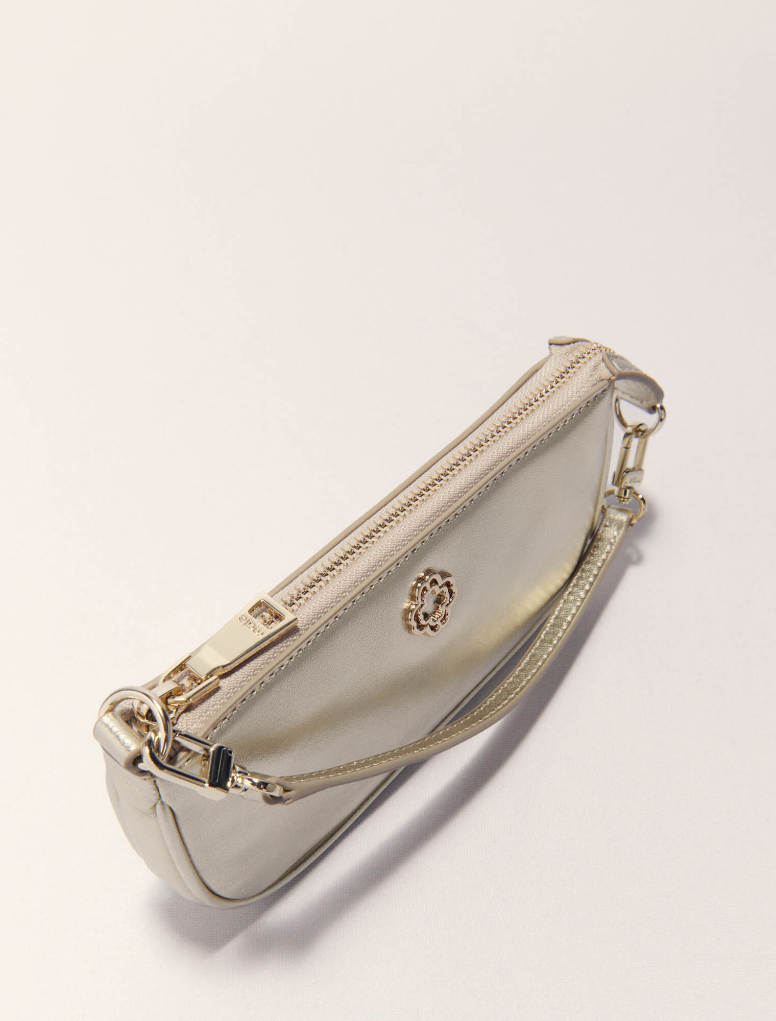 Pochette en cuir métallisé