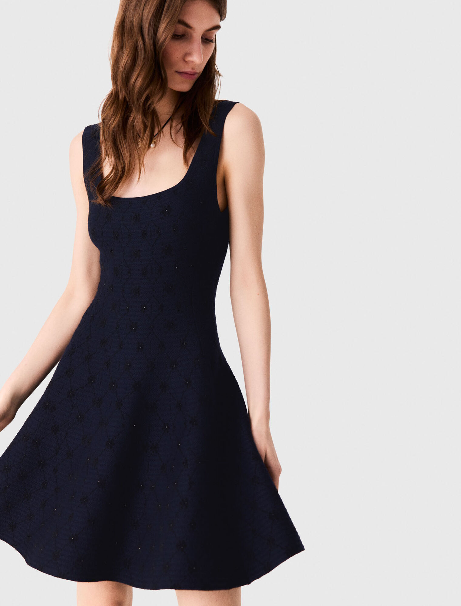 Robe courte patineuse en jacquard