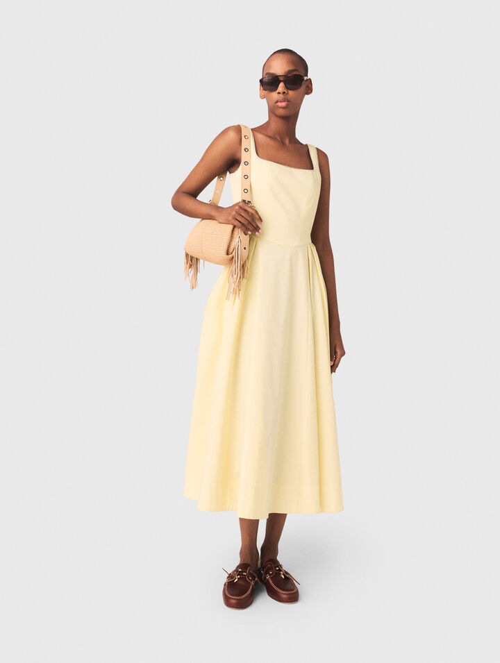 Robe midi &eacute;vas&eacute;e et galons strass&eacute;s