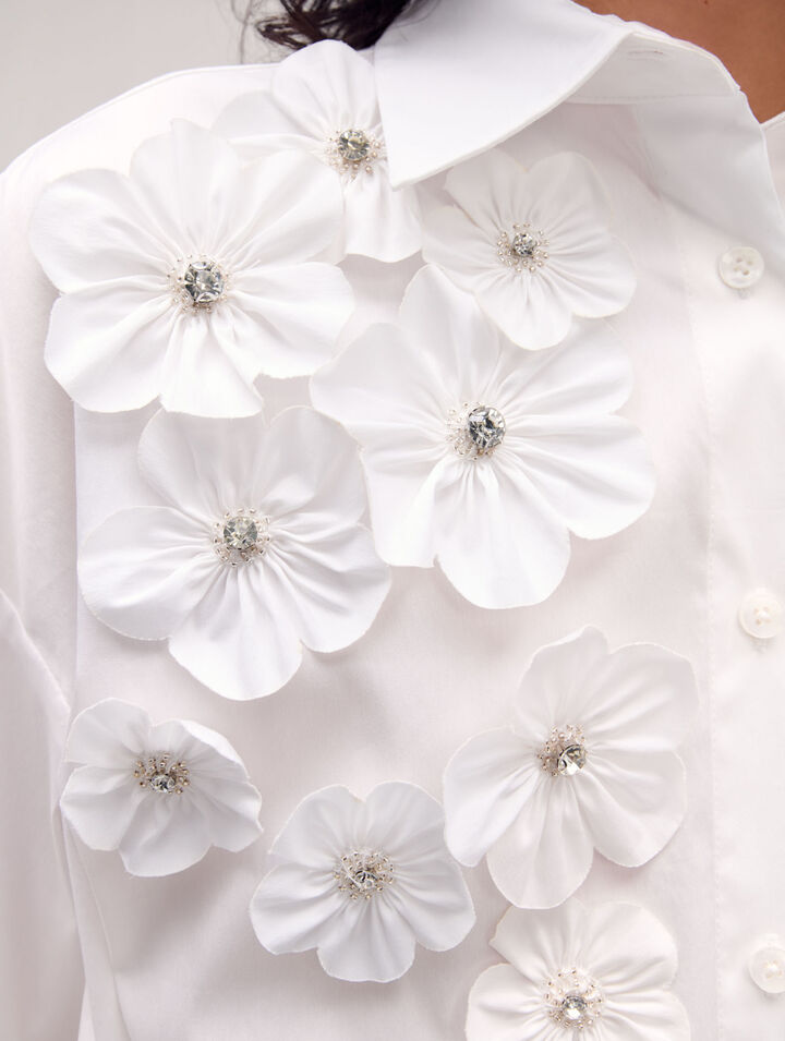 Chemise longue à fleurs brodées