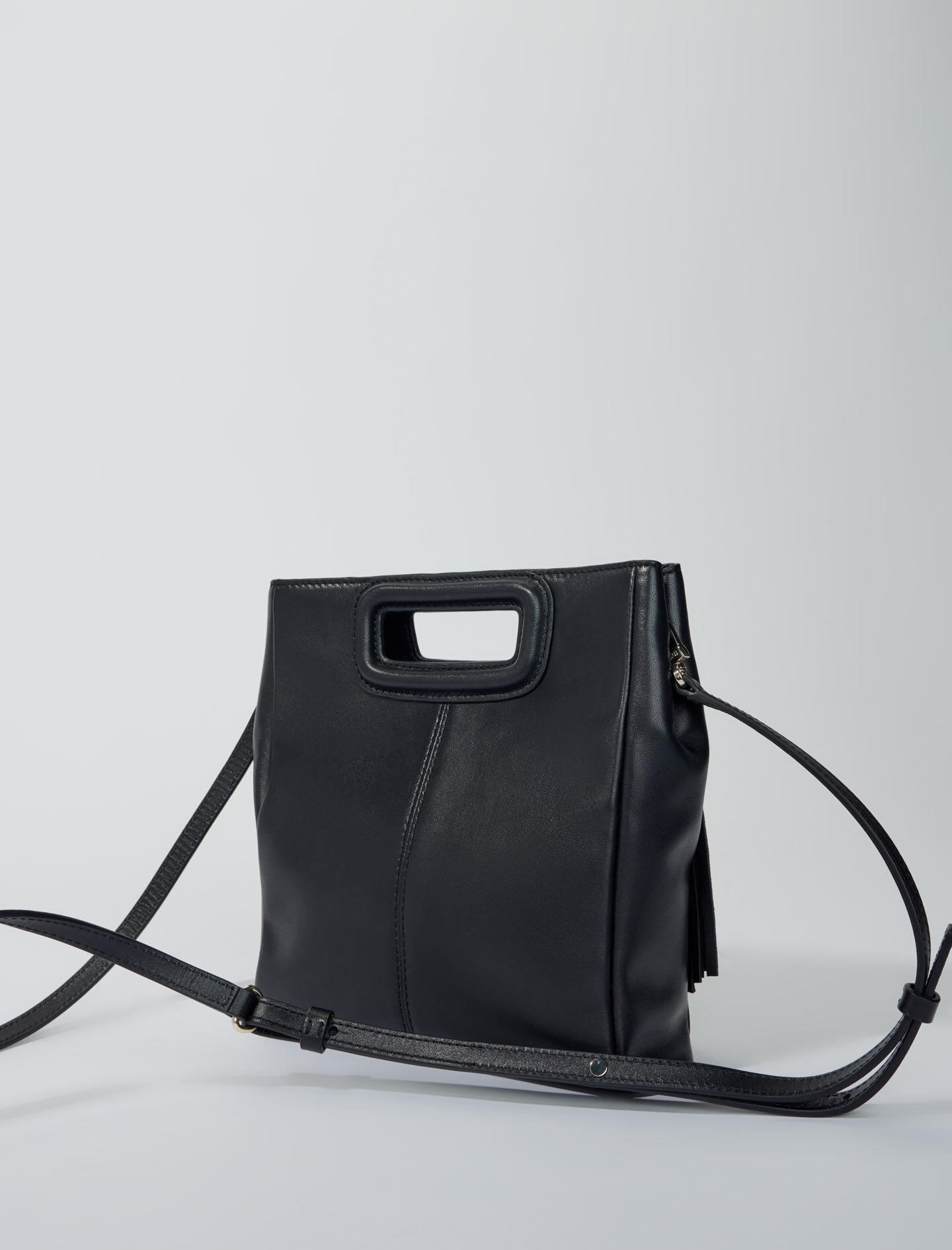 Sac M en cuir a franges Sacs bandoulieres Maje