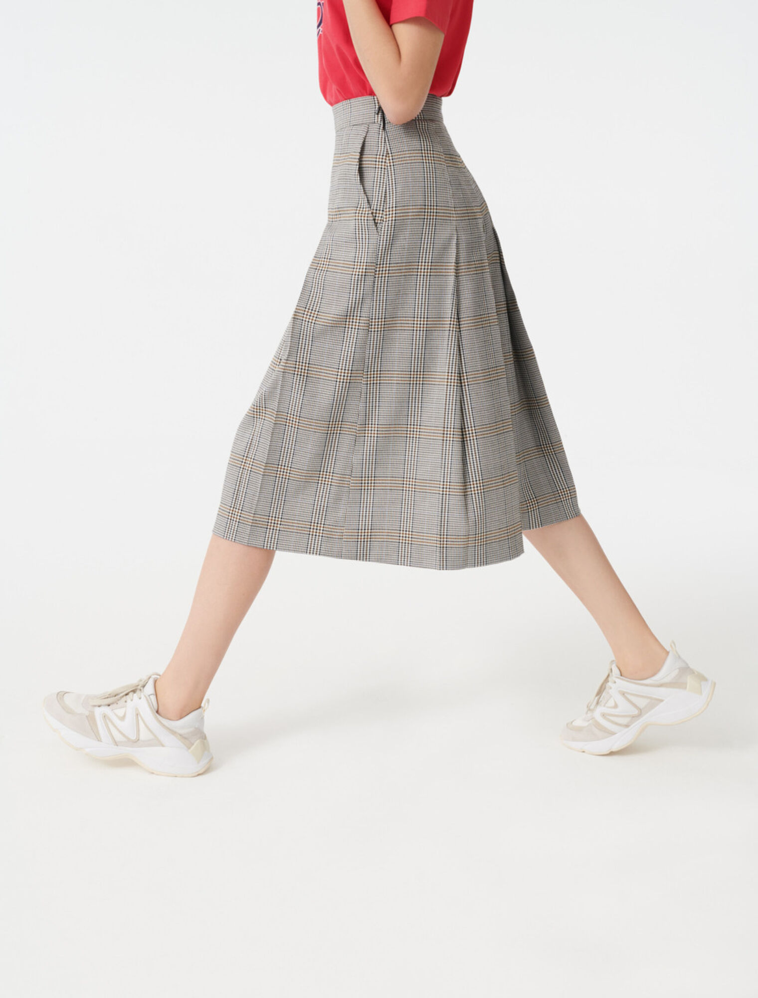 Pantalon à carreaux façon bermuda