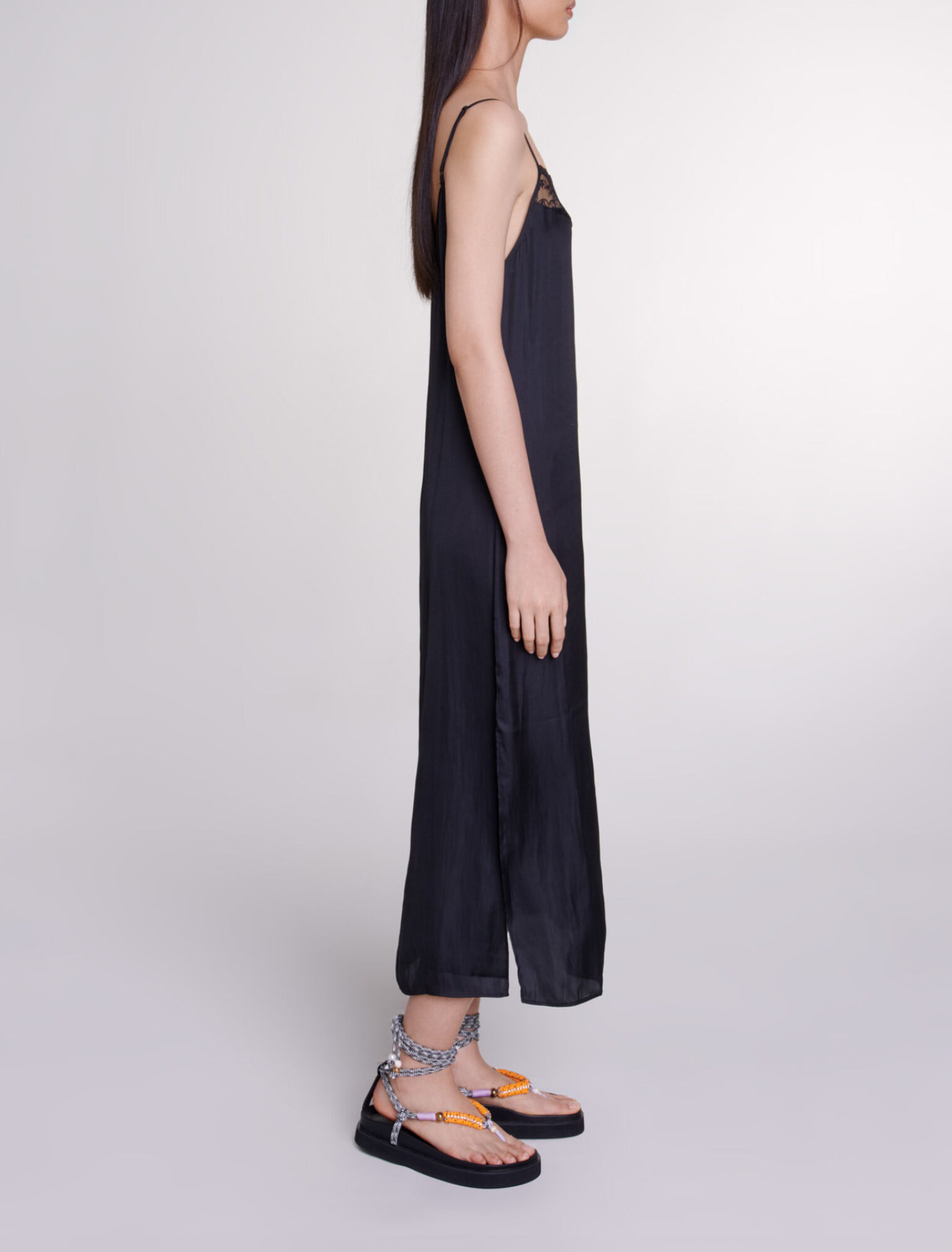 Robe longue satinée