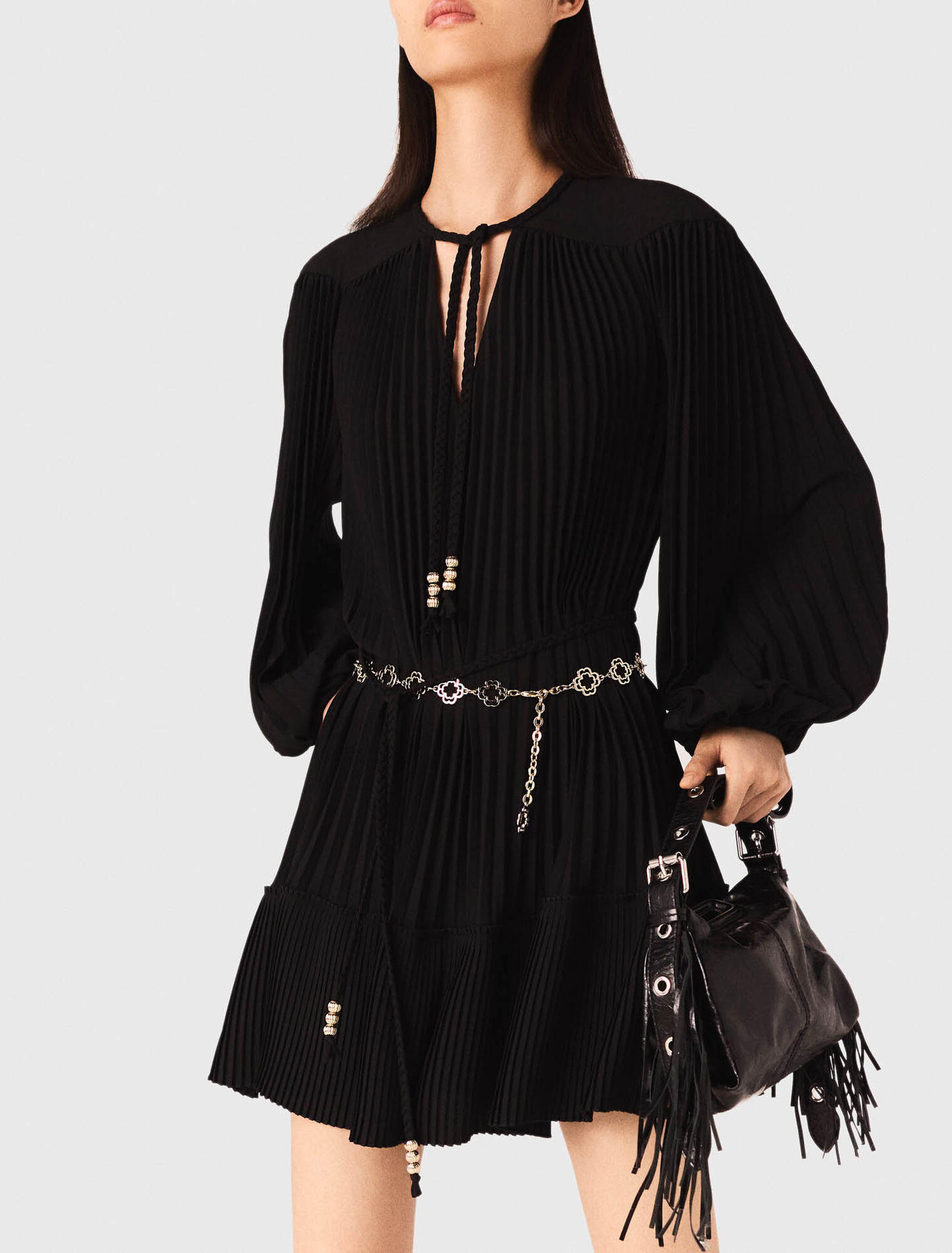 Robe courte plissée