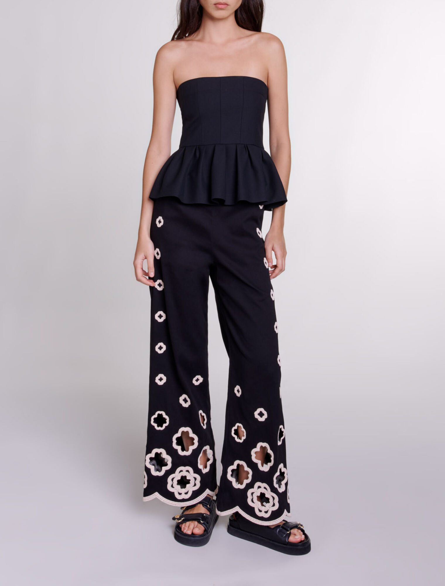 Pantalon large à crochet