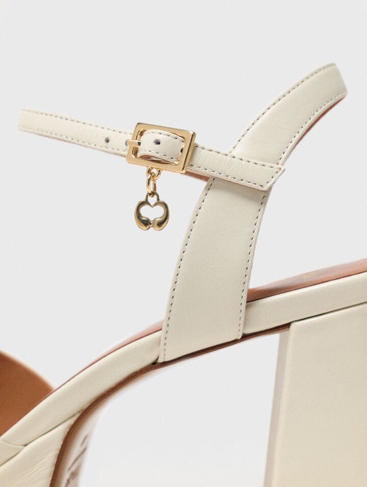 Sandales en cuir &agrave; plateforme