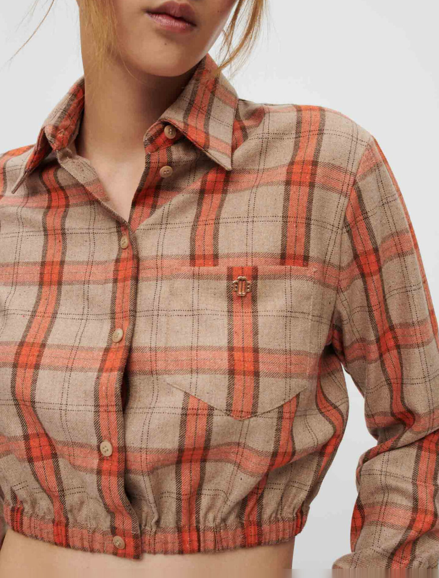 Chemise crop à carreaux camel et orange