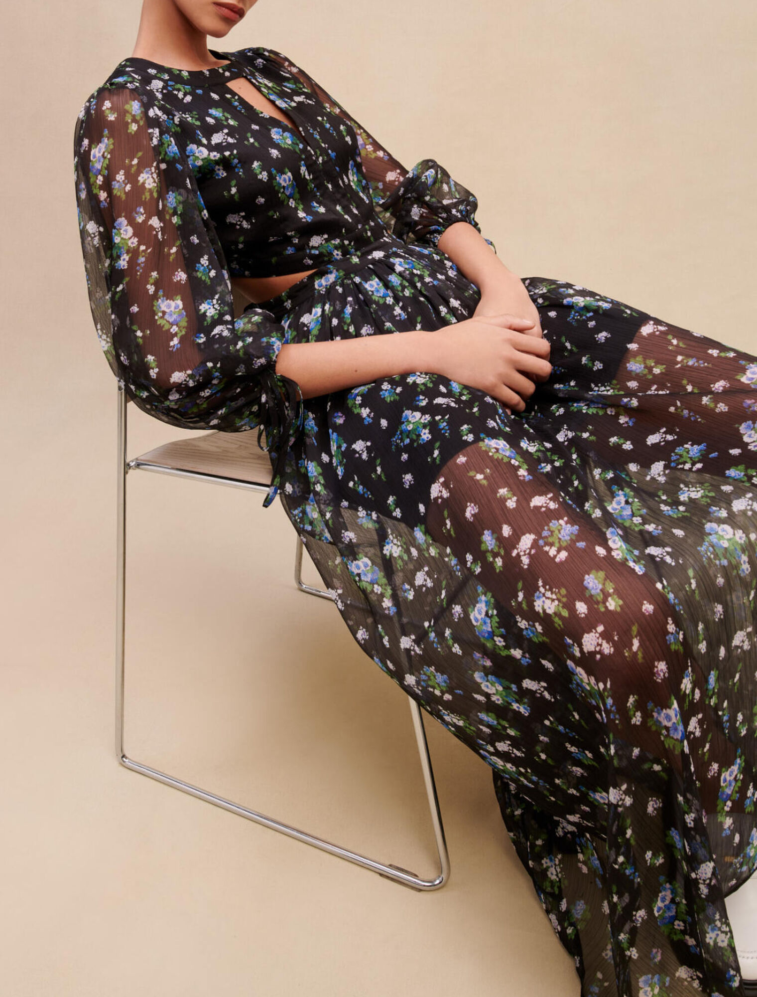 Robe longue ajourée