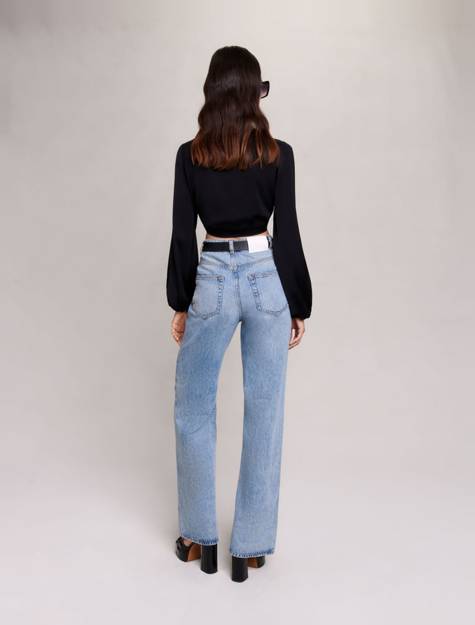 Chemise satinée nouée