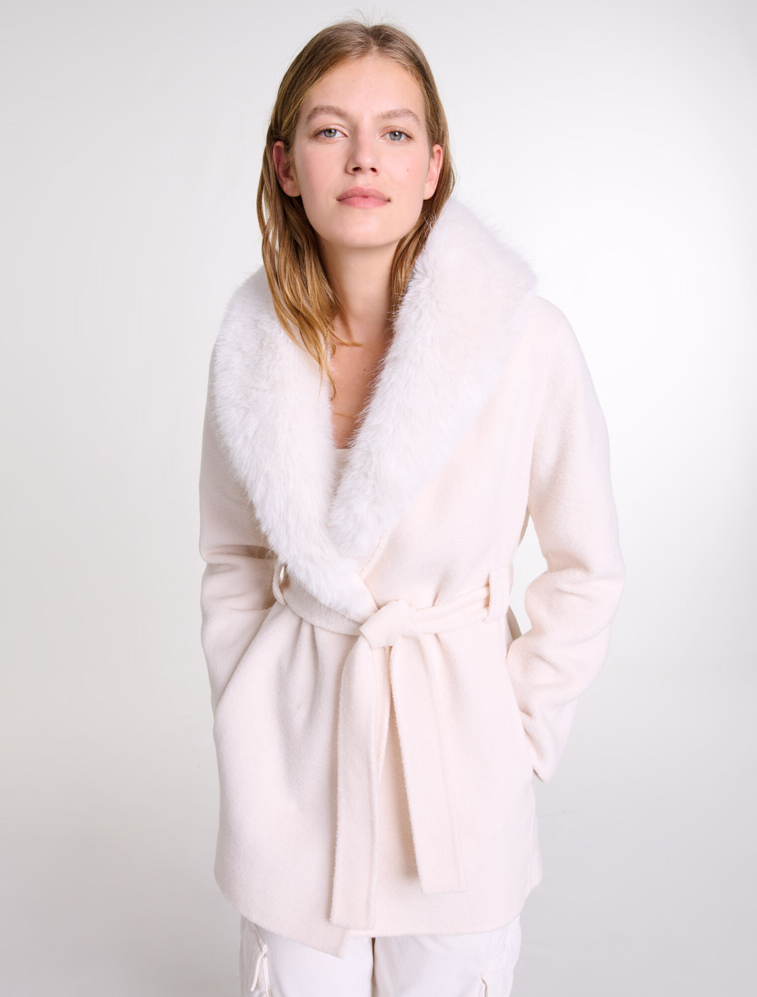 Manteau long en fausse fourrure