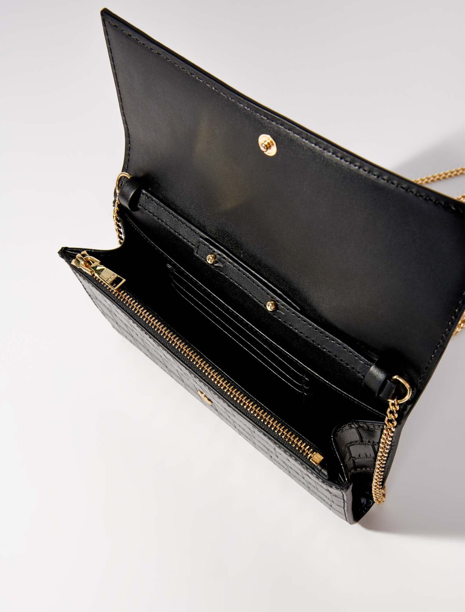Sac pochette en cuir embossé