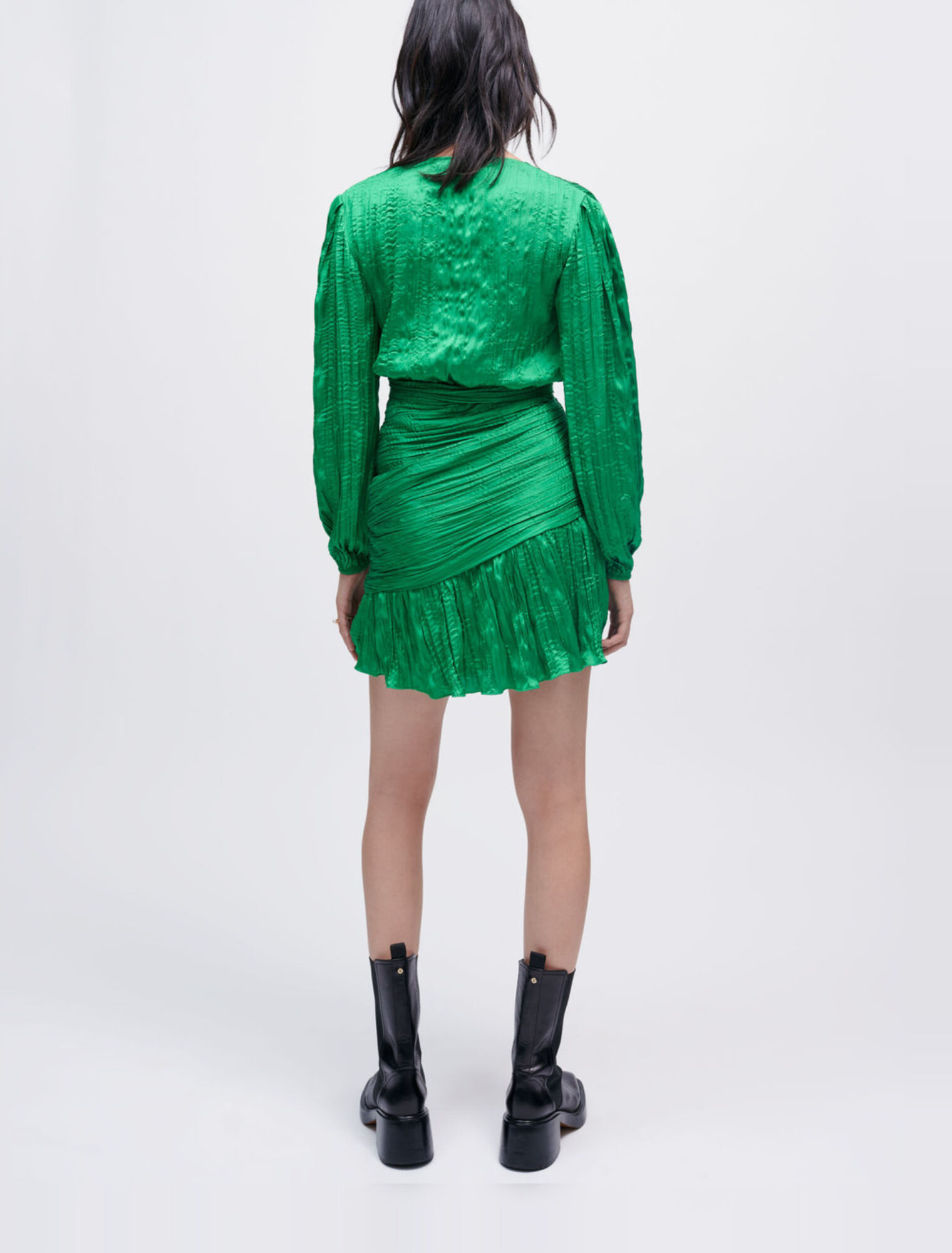 Robe près du corps en lamé