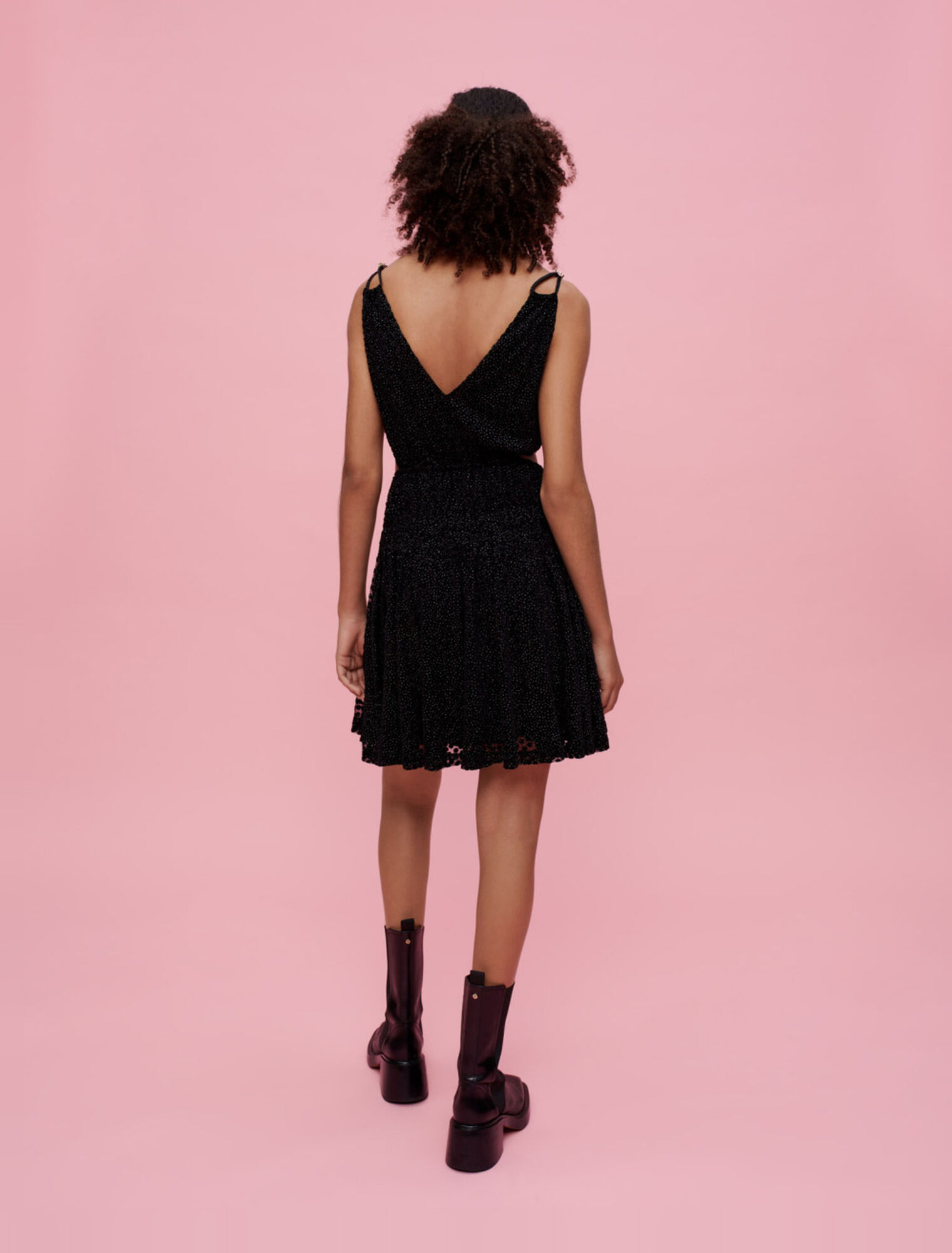 Robe bretelles à plumetis velours