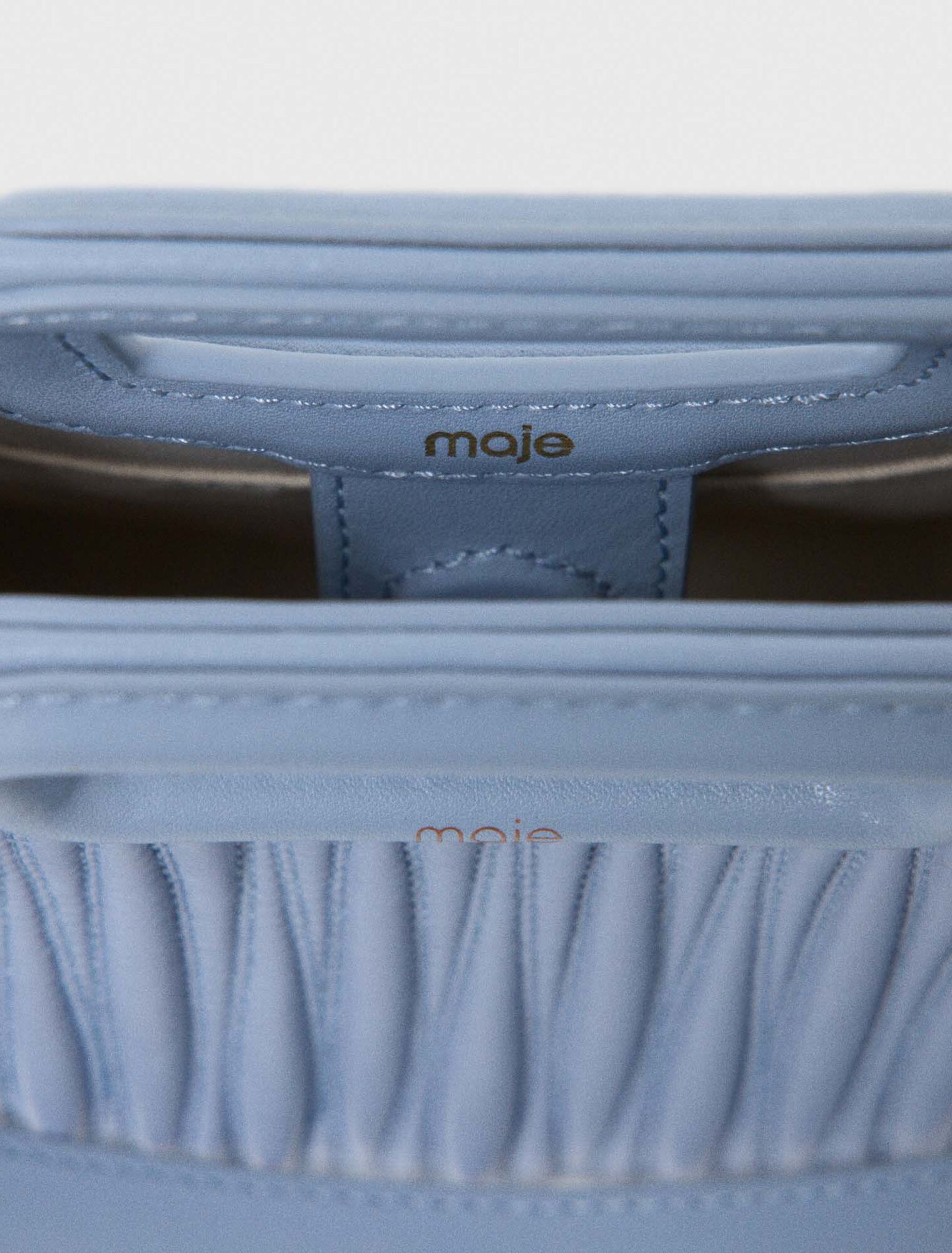 Mini cabas en cuir matelass&eacute;