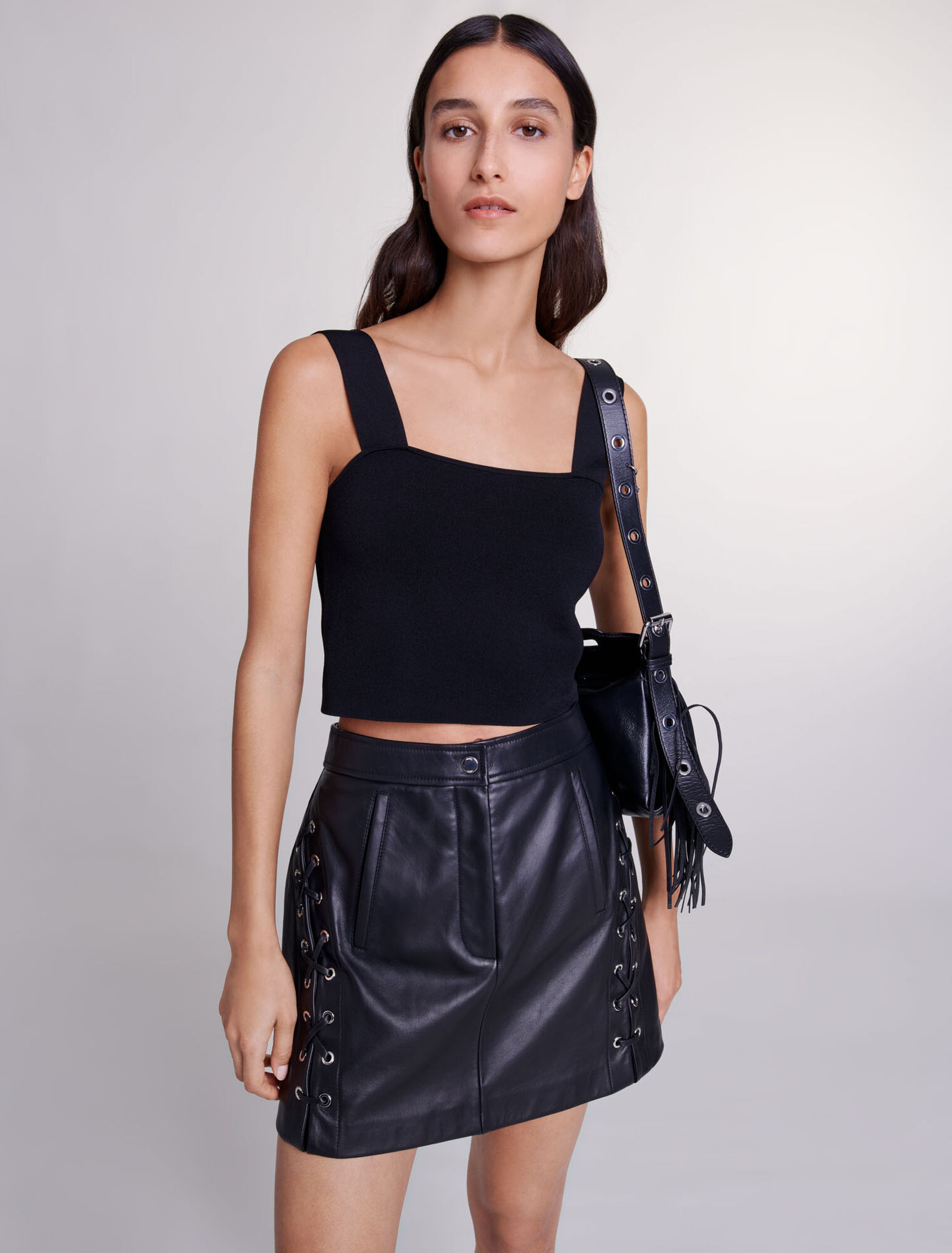 Jupe courte en cuir
