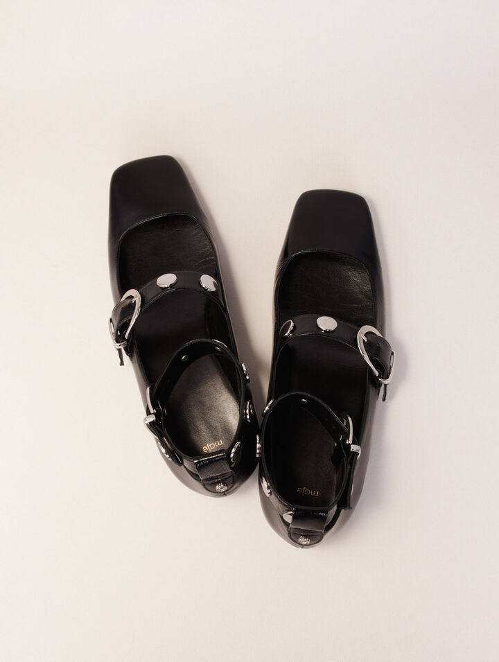 Babies en cuir et studs