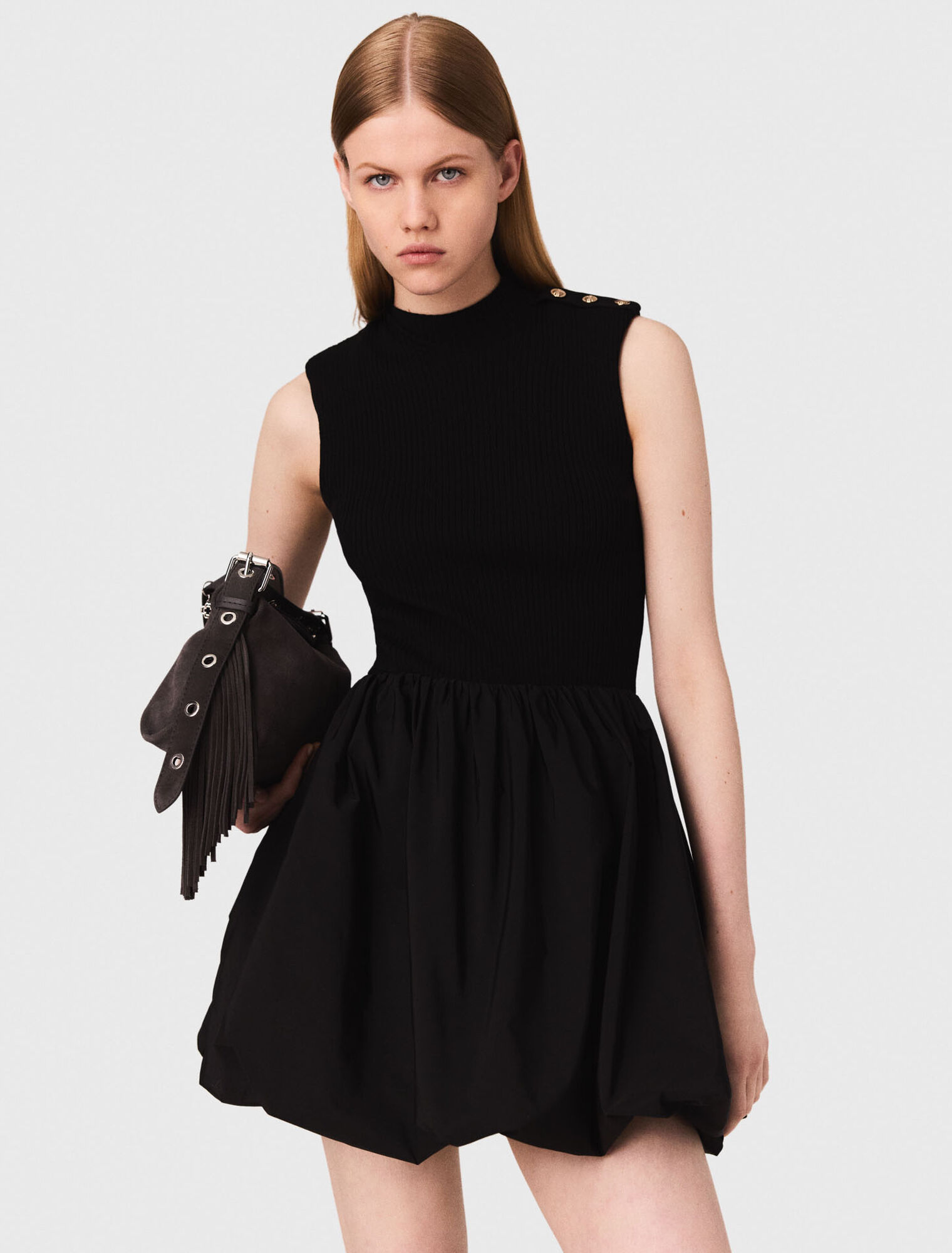 Robe courte en maille et taffetas