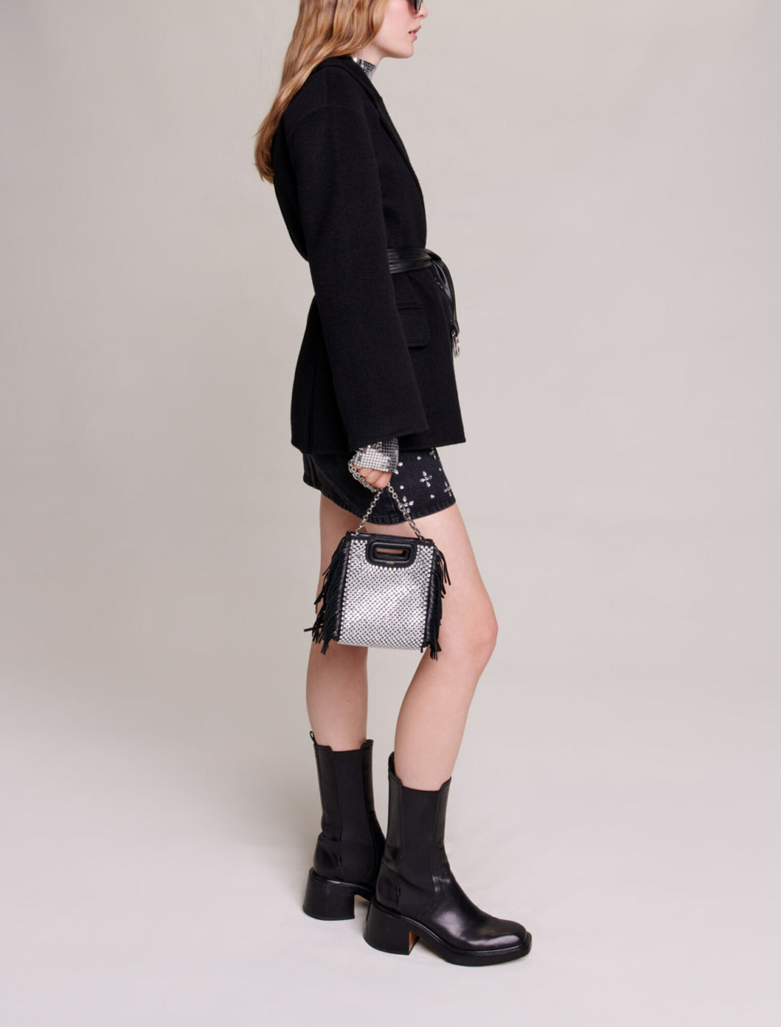 Manteau court noué