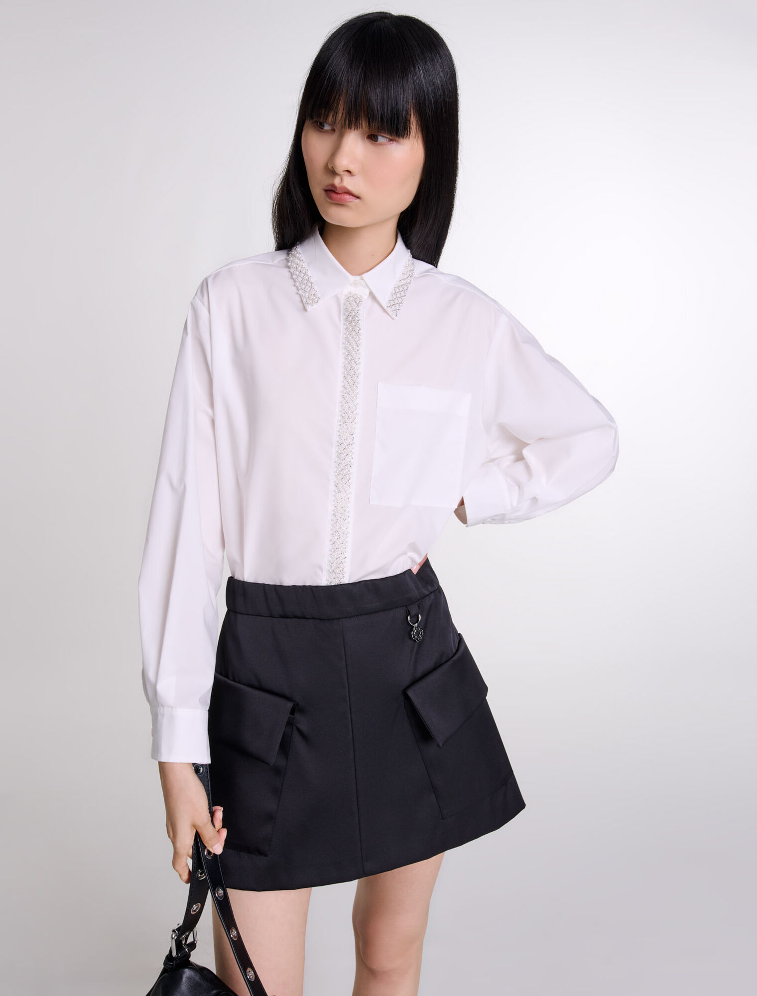 Jupe courte en satin