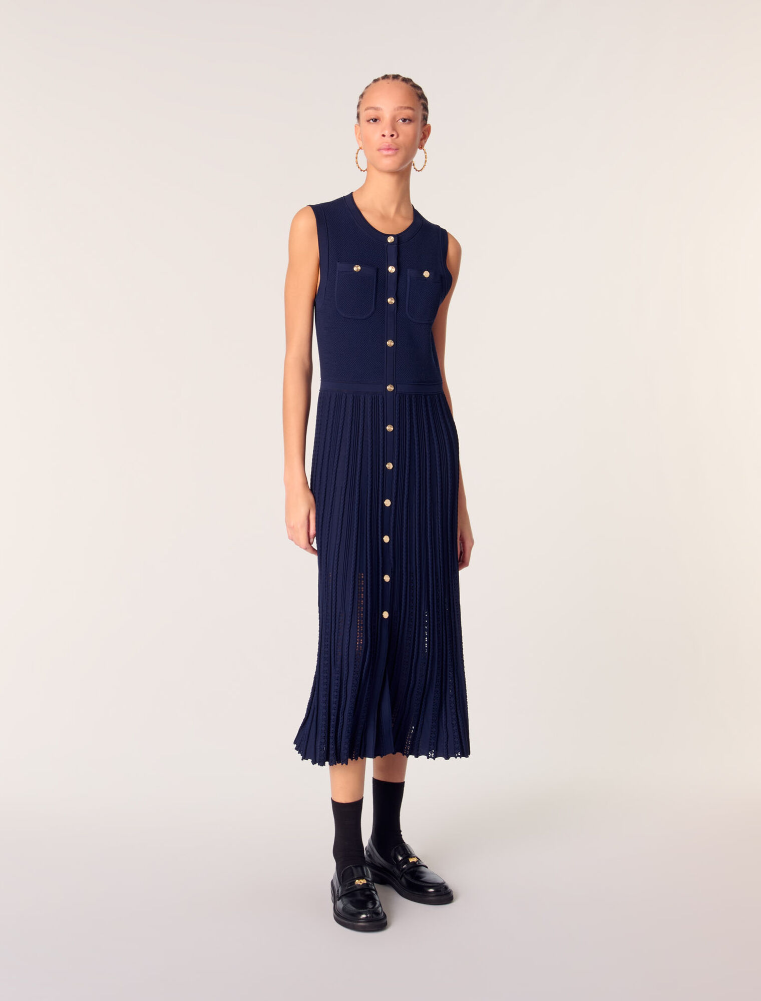 Robe longue plissée en maille