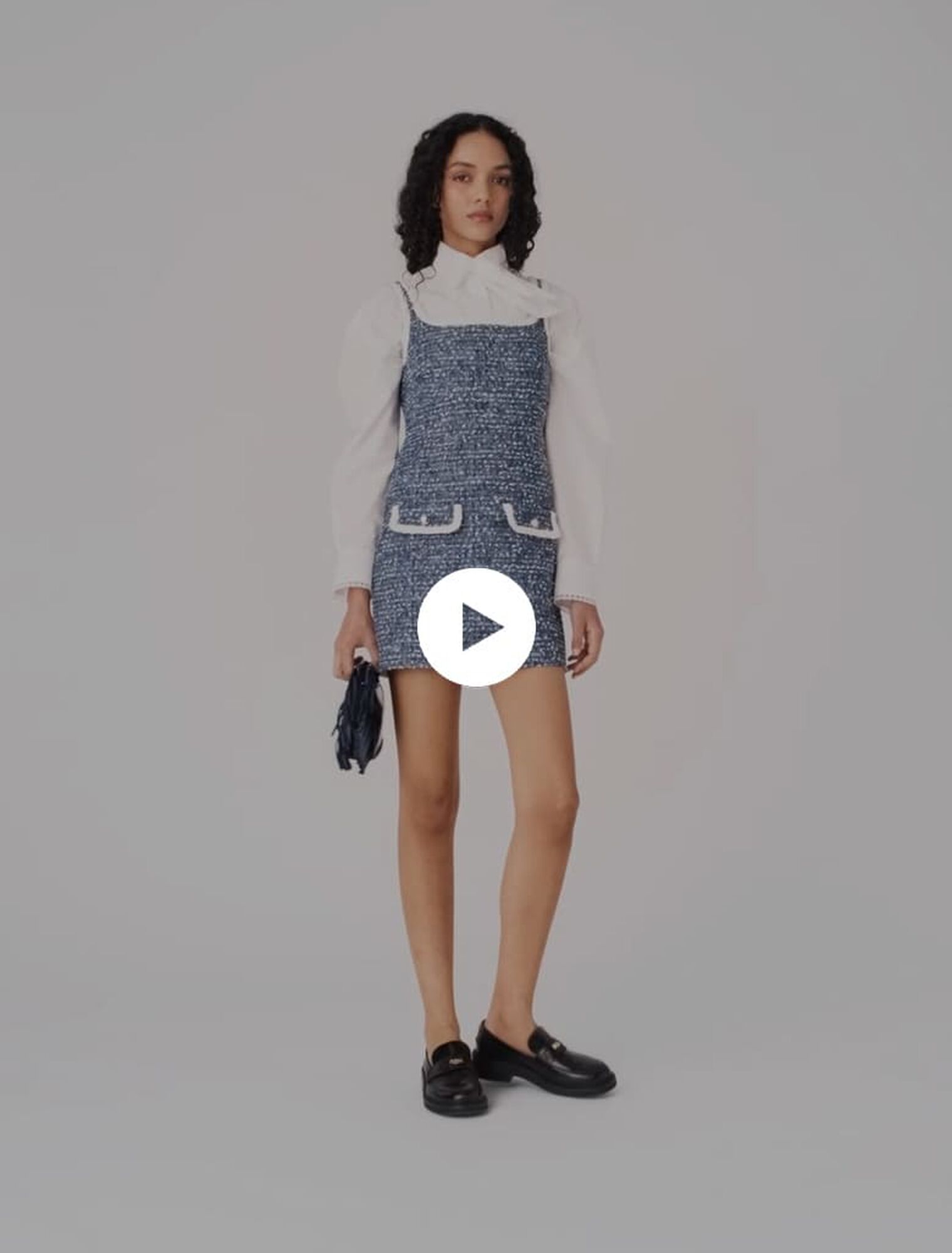 Robe courte en tweed