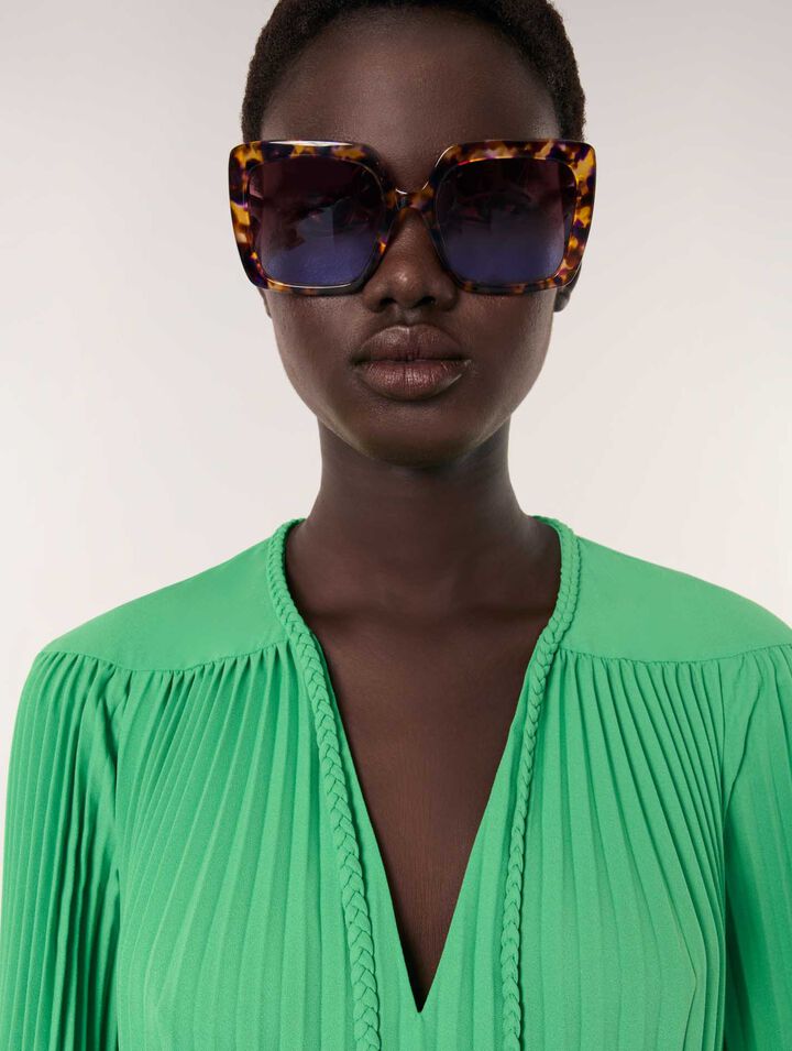 Robe courte plissée
