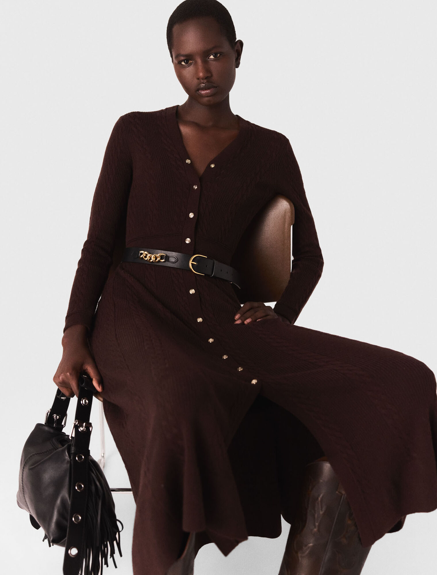 Robe longue en maille avec boutons