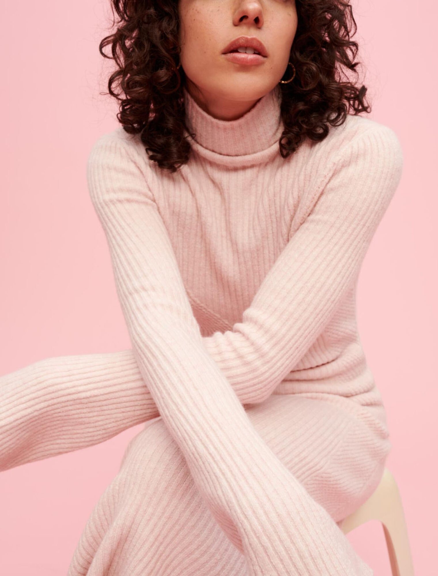 Pull col montant en maille stretch