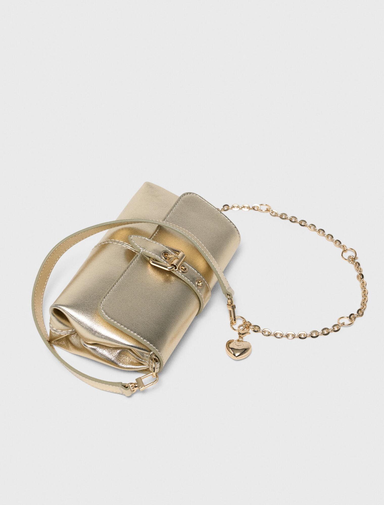 Miss M walk m&eacute;talis&eacute;