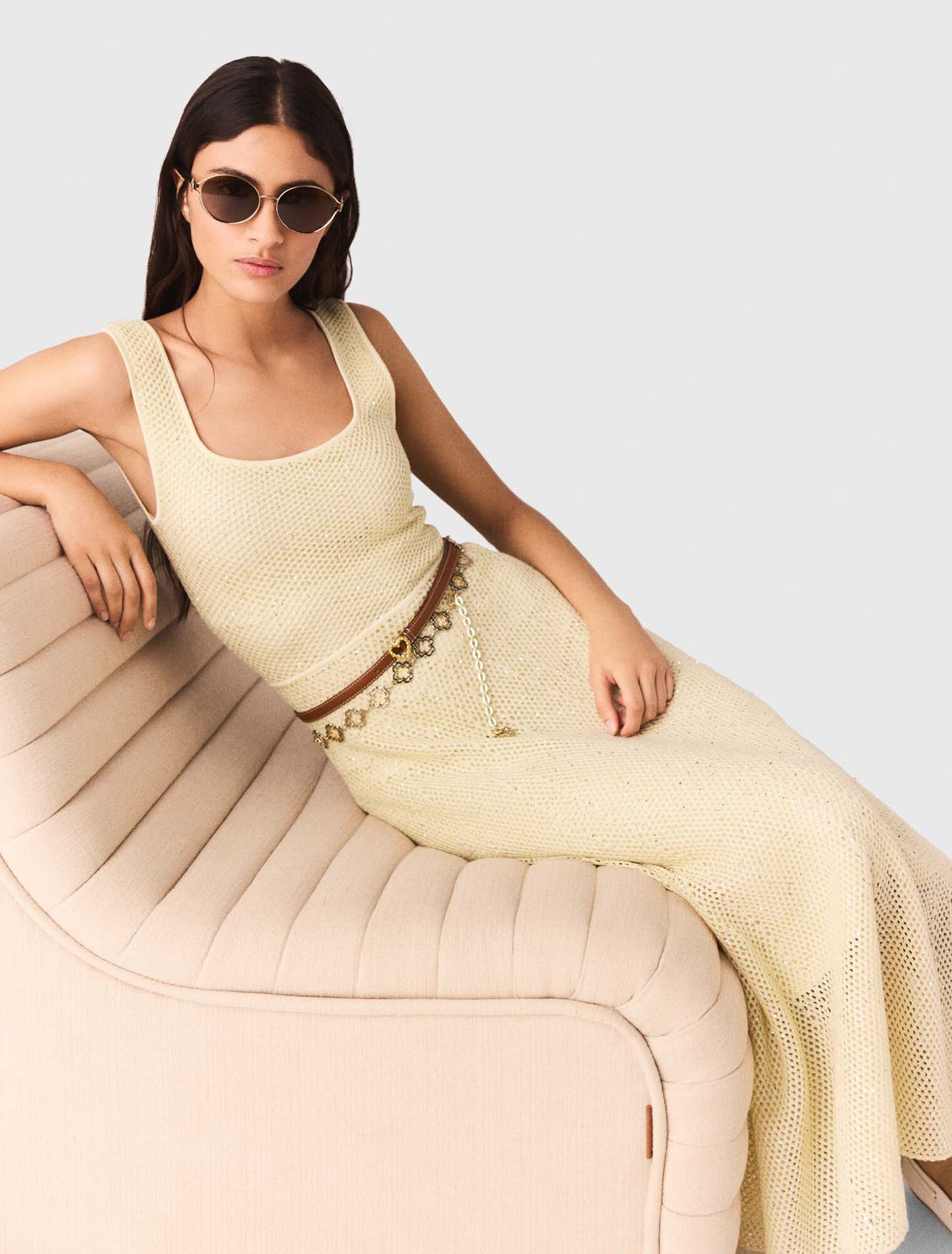 Robe longue en maille strass&eacute;e