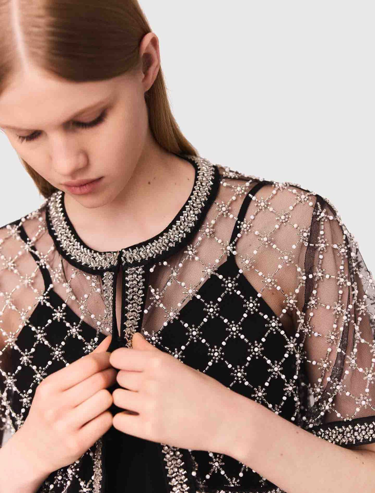 Top en tulle brodé
